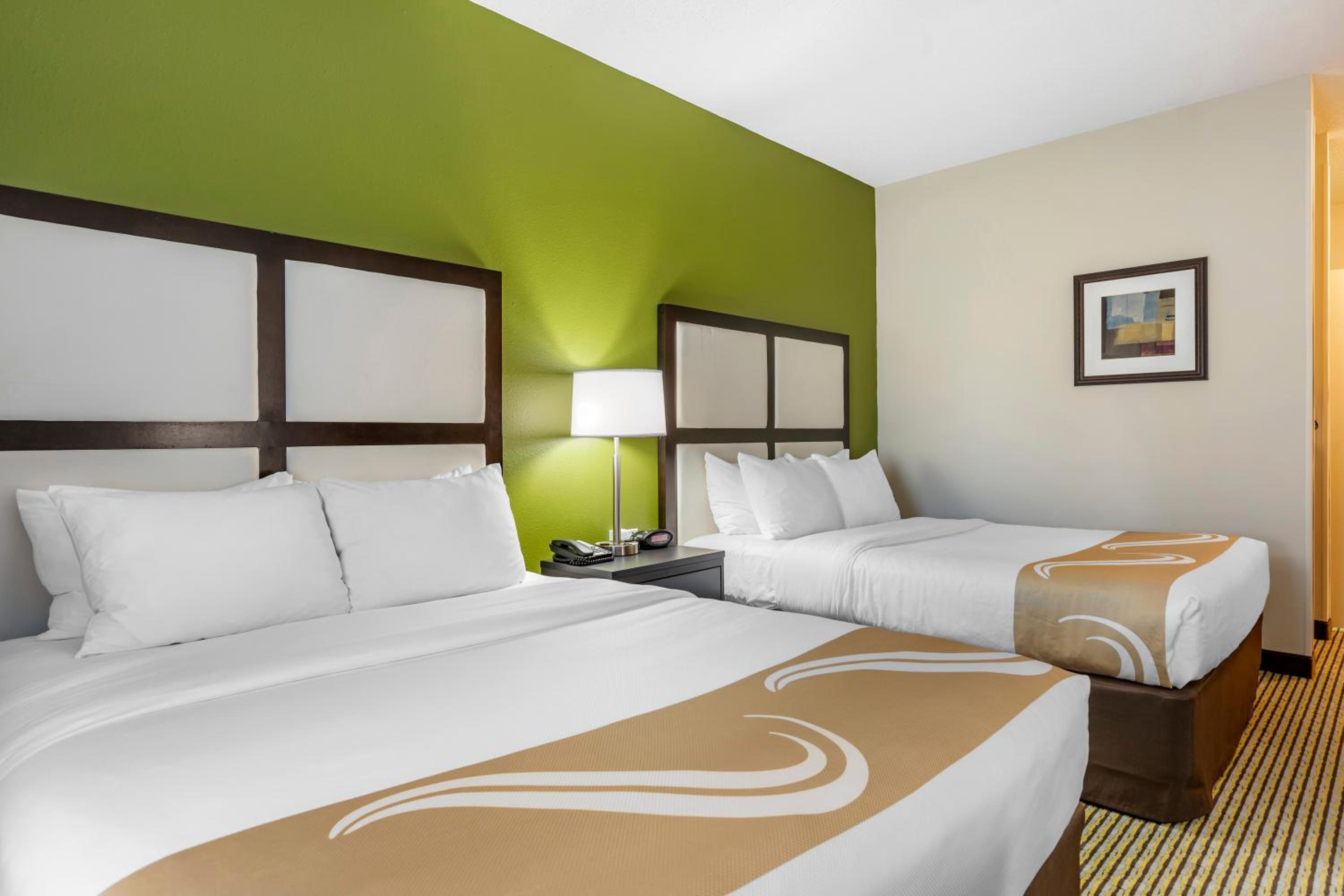 Queen Room with Two Queen Beds - Accessible/Non-Smoking  - Photo 2
