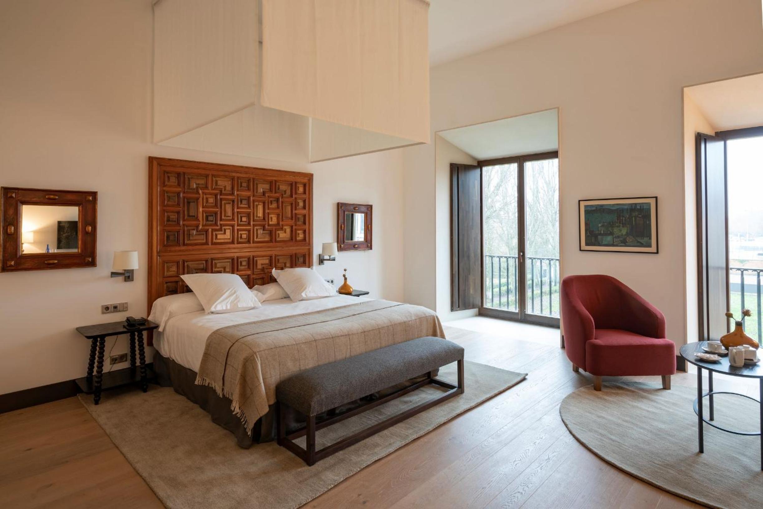 Superior Double Room - Photo 1