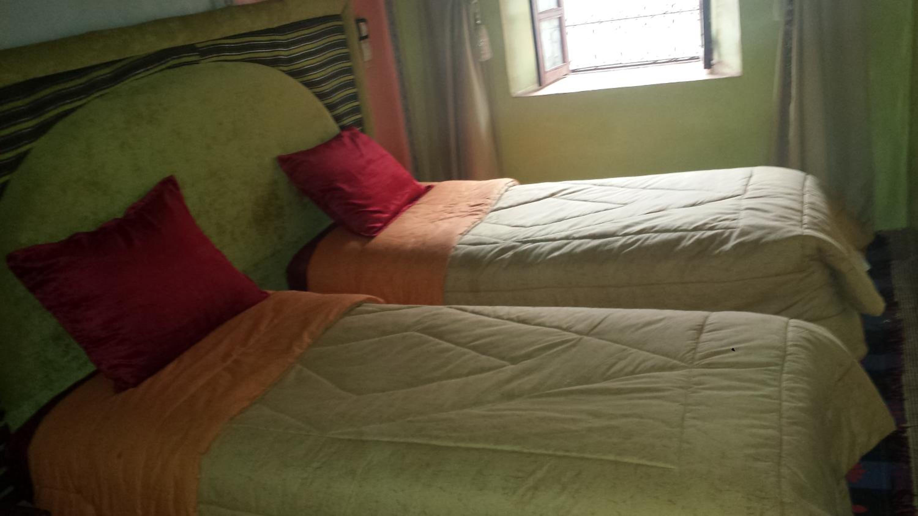 Twin Room with Mountain View photo 3