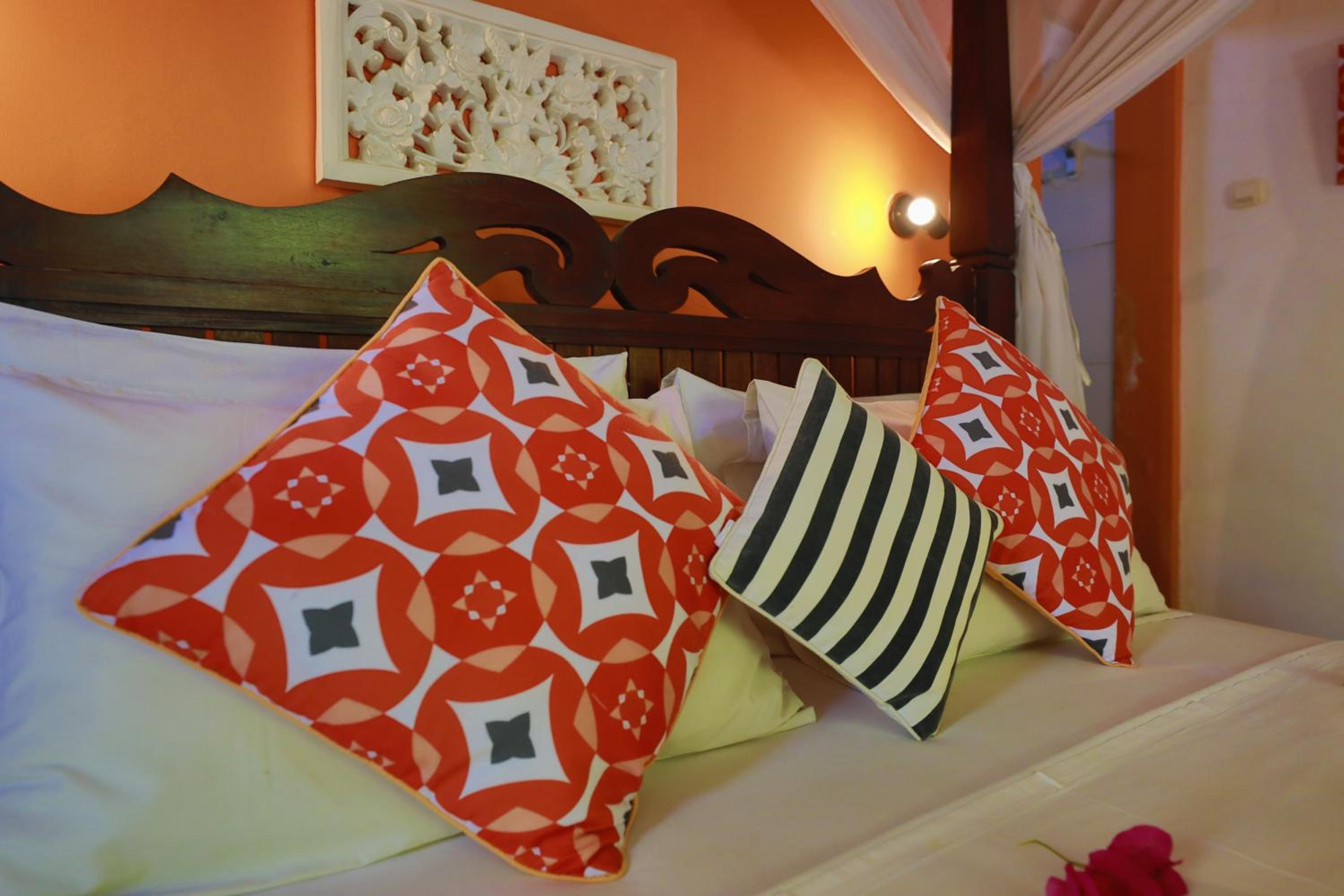 Double Room with Garden View - Photo 14