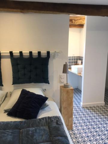 Double Room with Private Bathroom photo 3