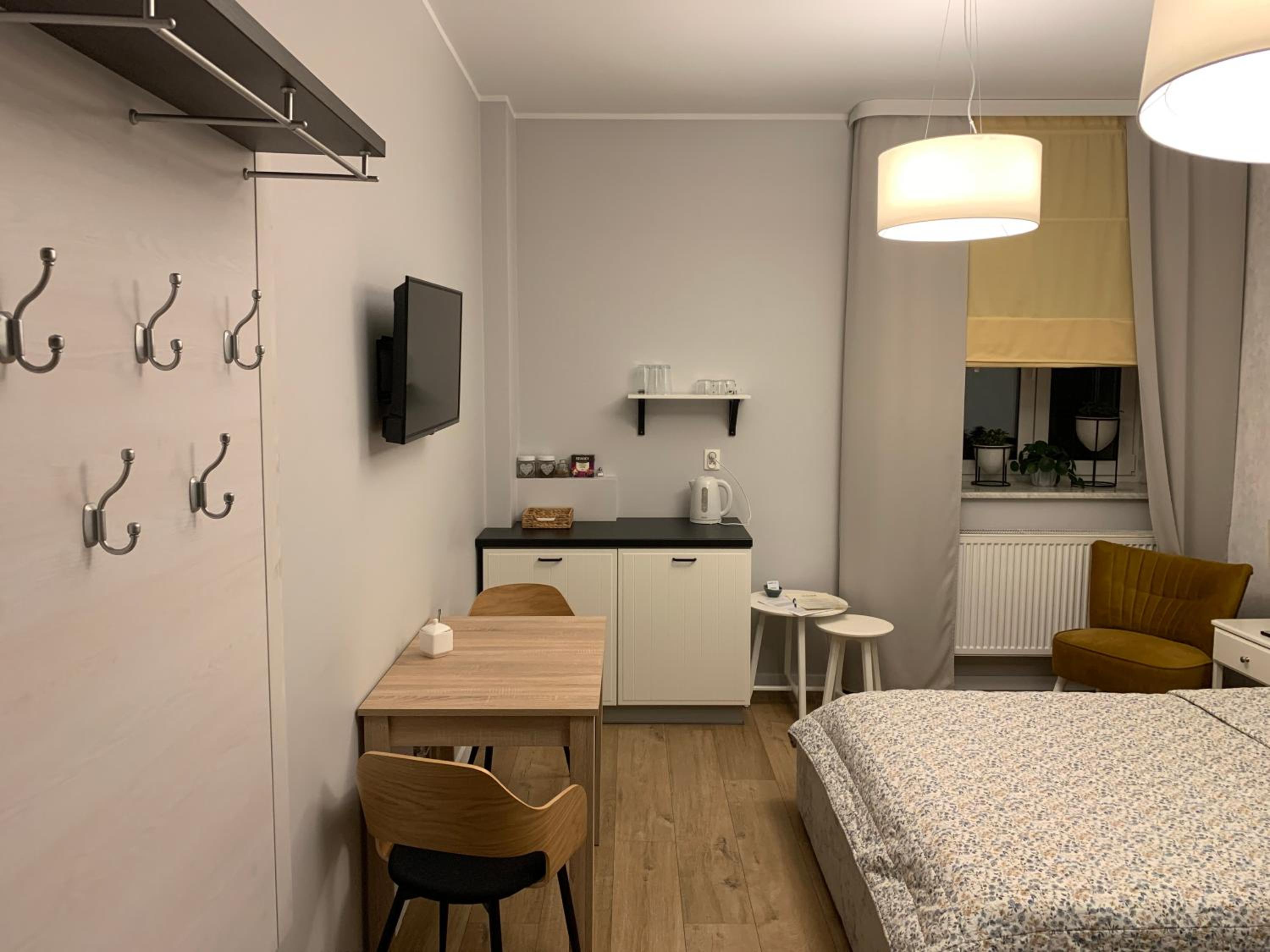 Comfort Triple Room with Shower photo 3