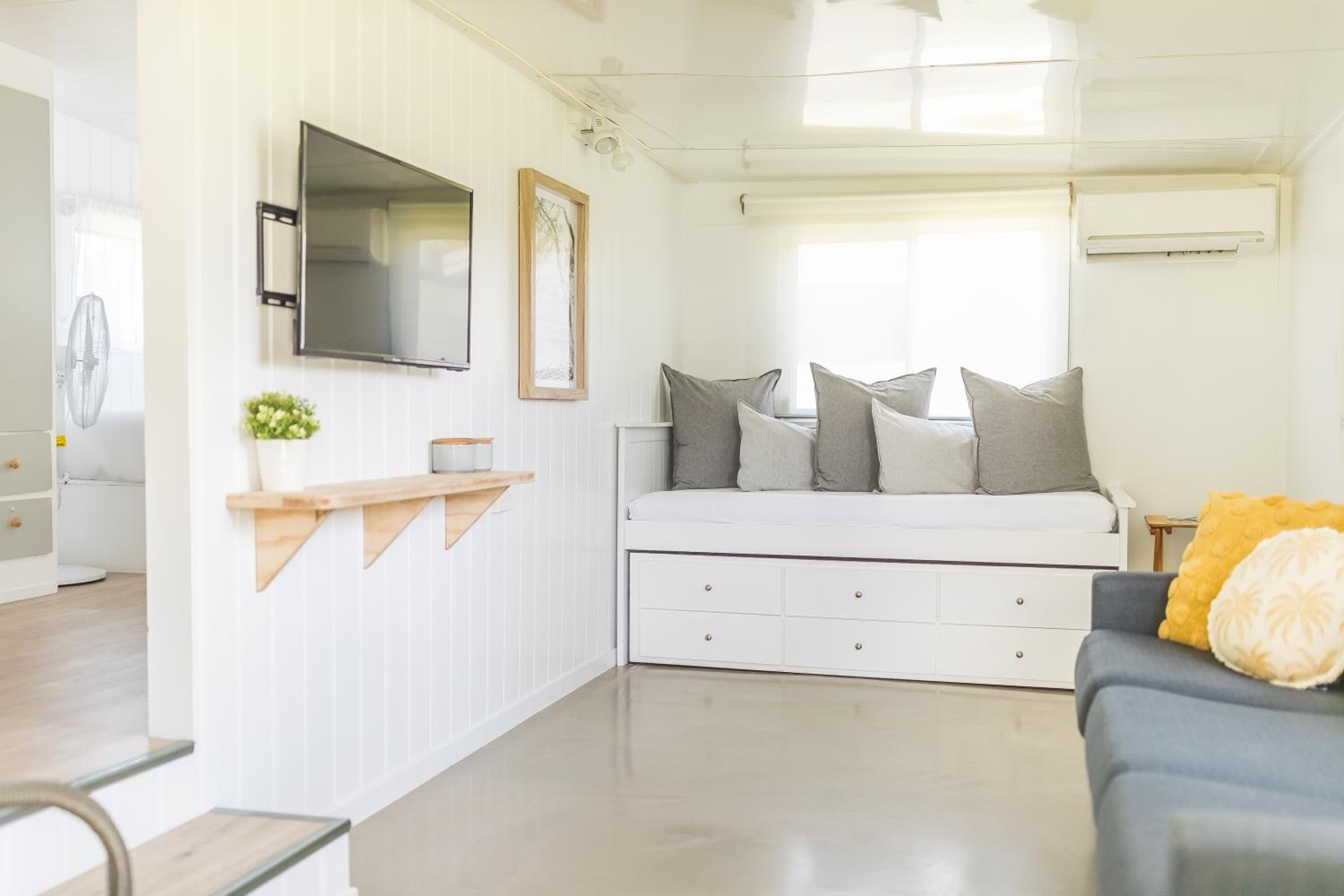 Caravan photo 3