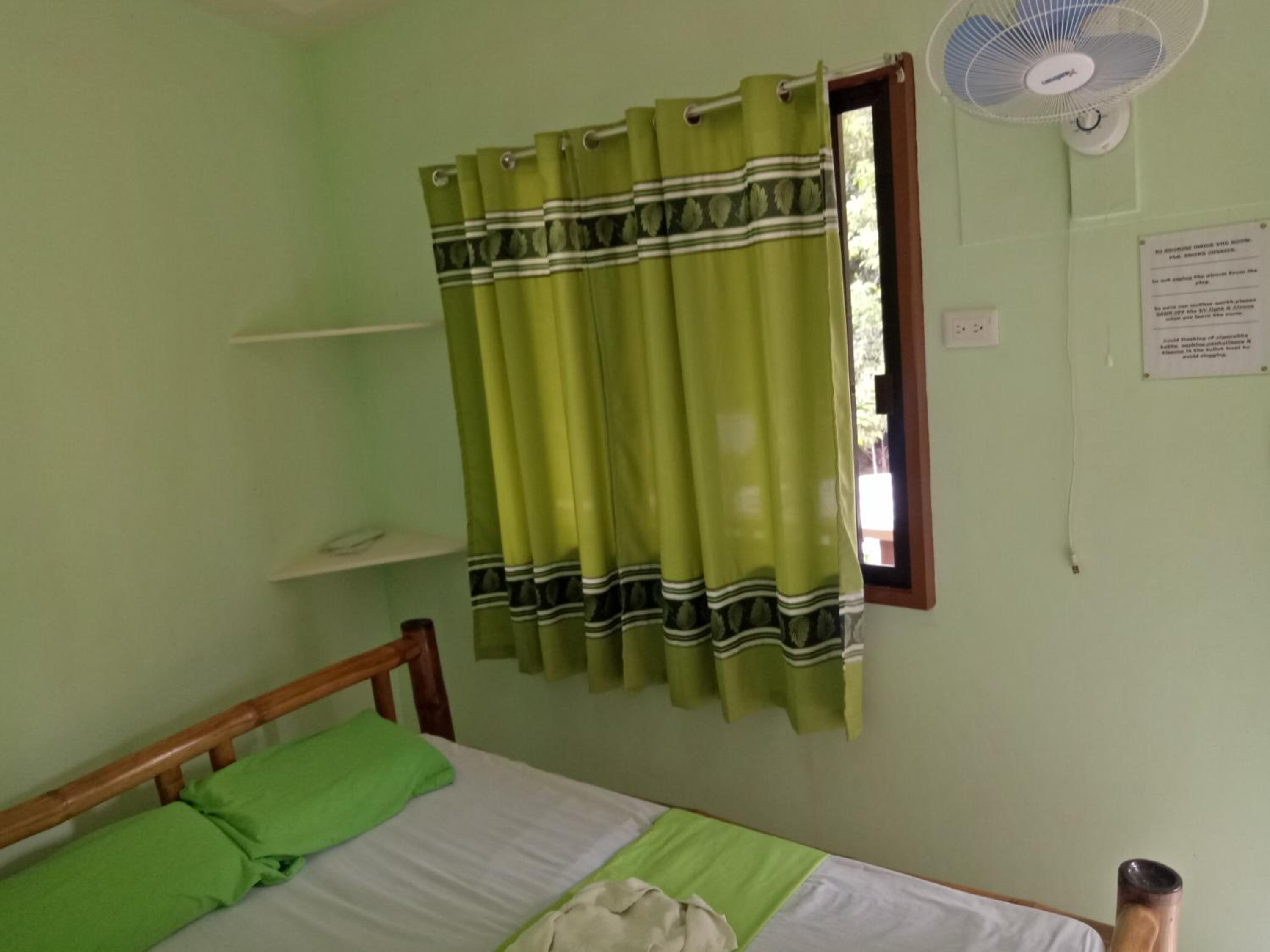 Standard Double Room with Fan - Photo 1