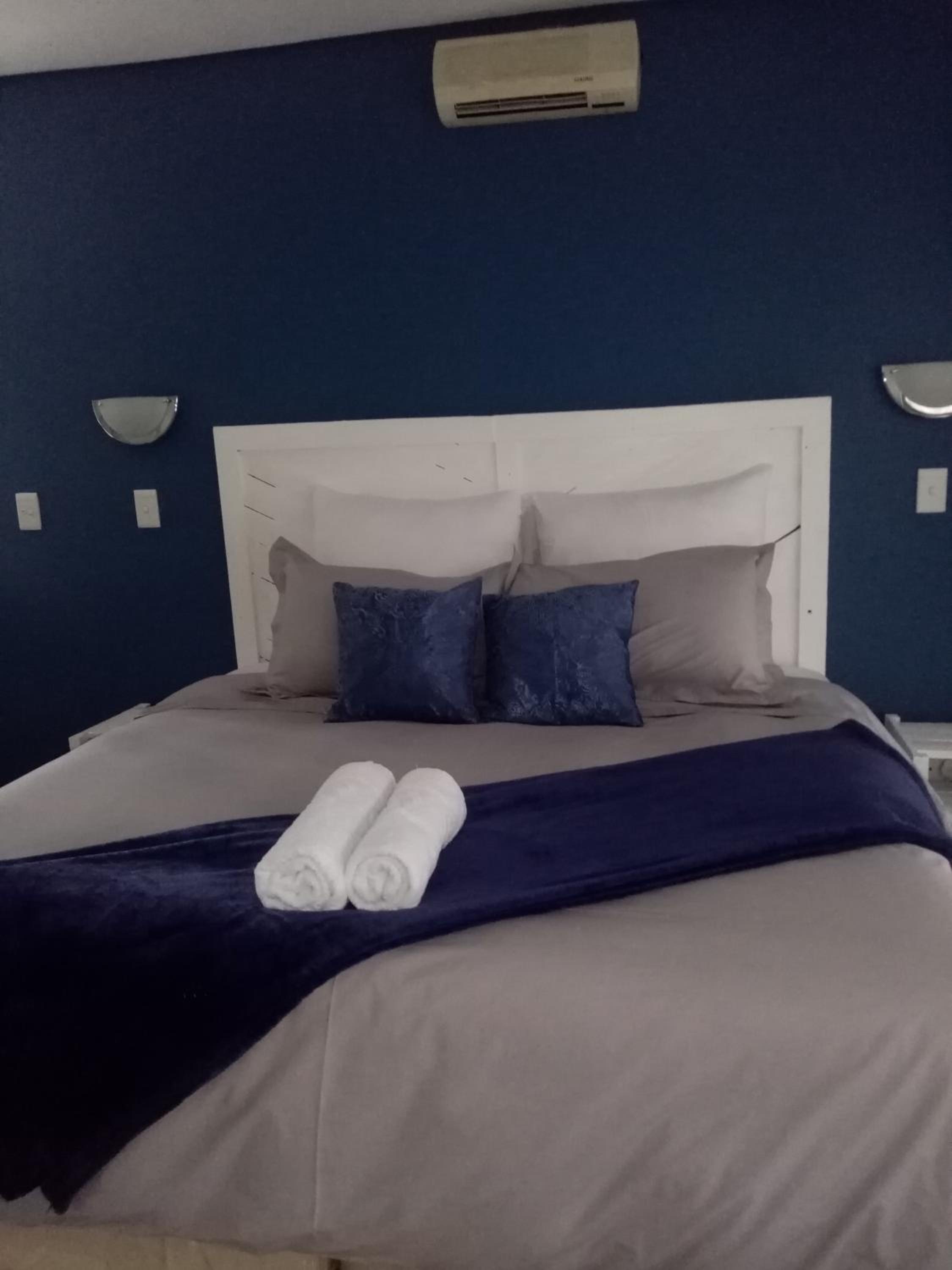 King Room with Pool View photo 3