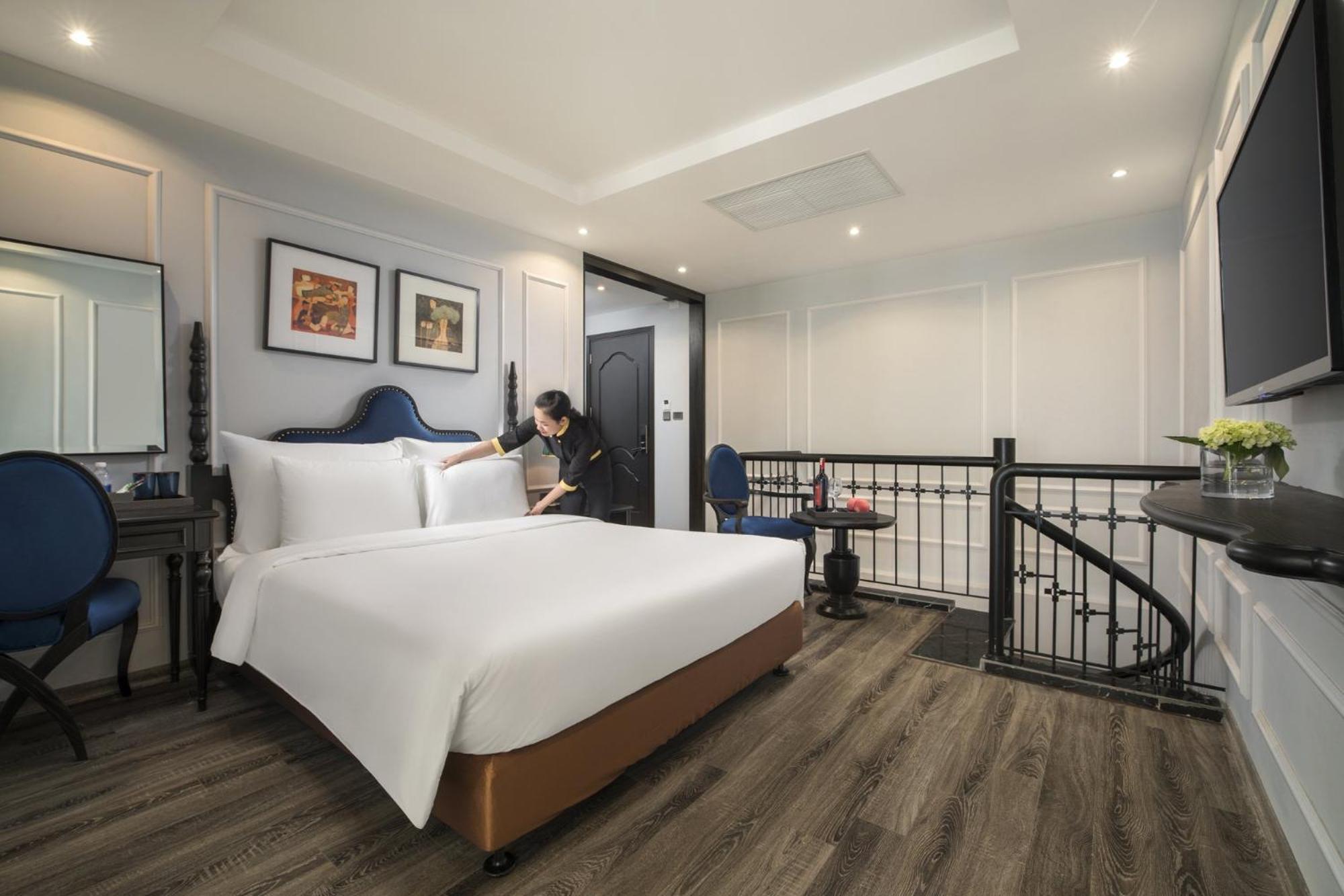 Duplex Suite - Photo 4