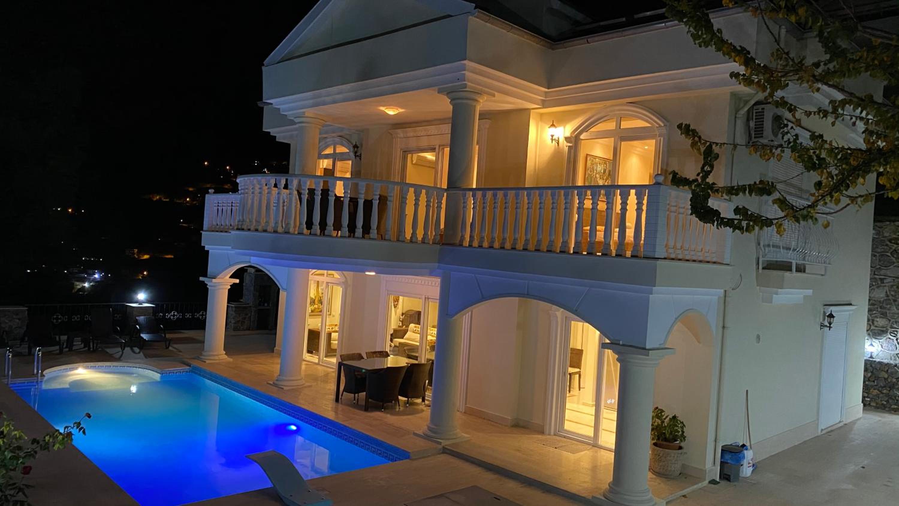 Villa - Photo 17