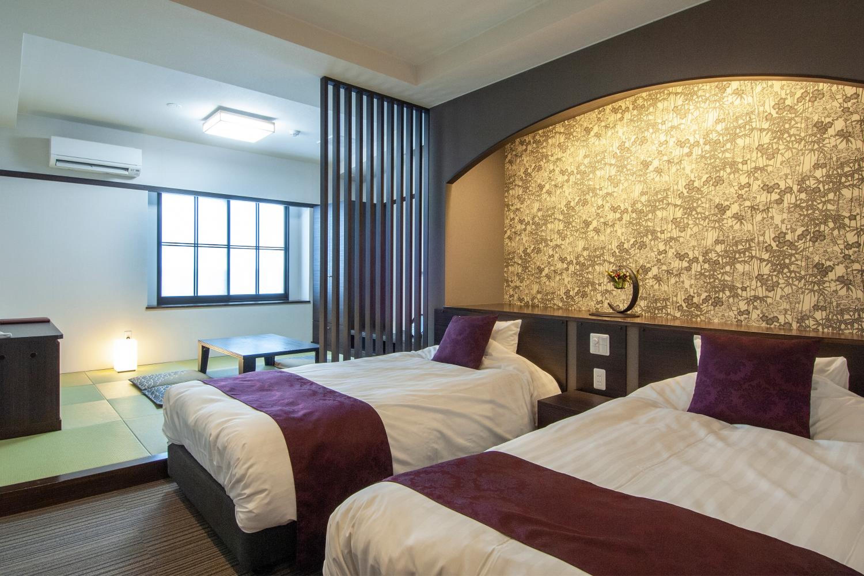 Twin Room with Tatami Area 208