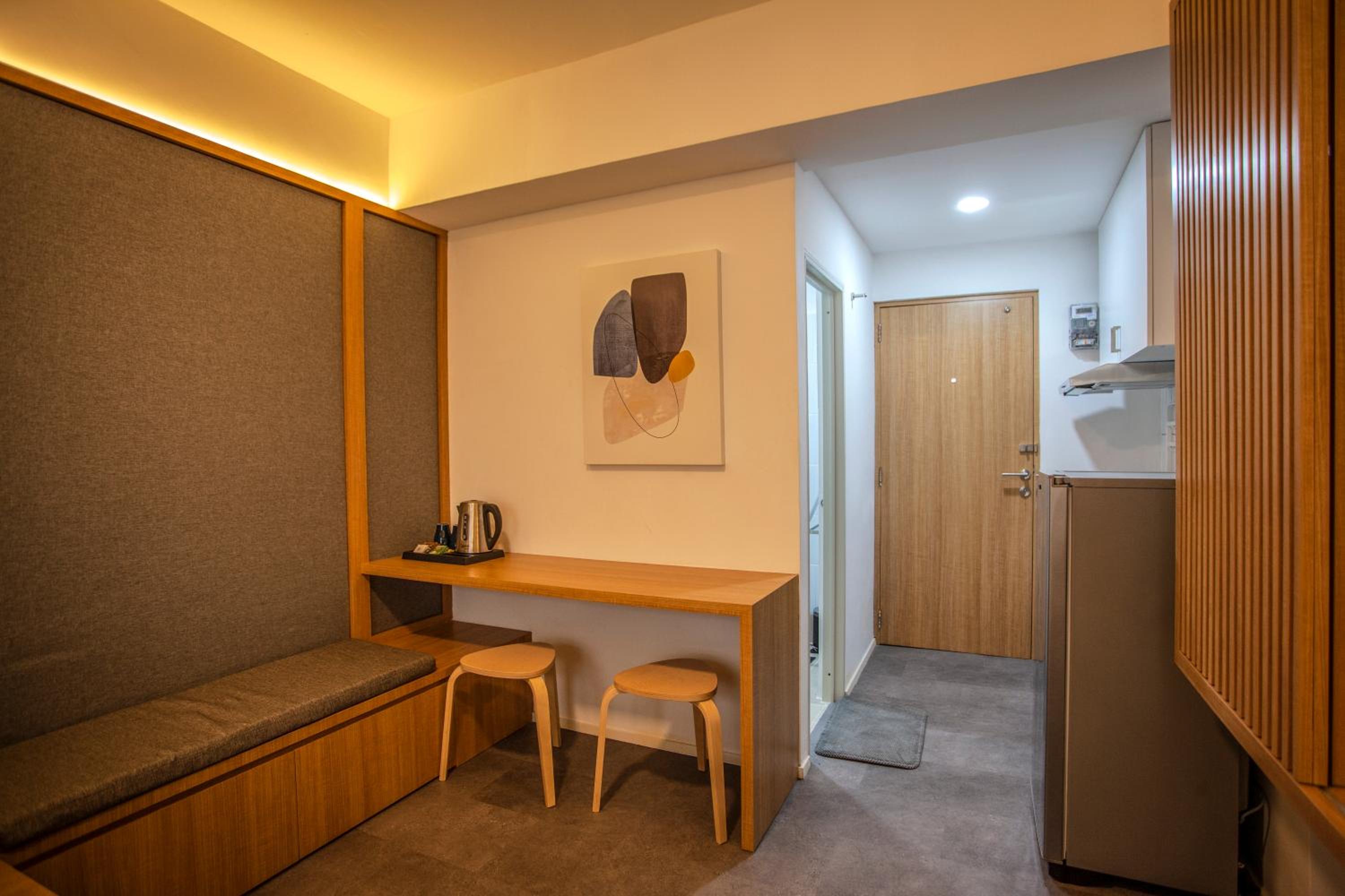 One-Bedroom Apartment - Photo 5