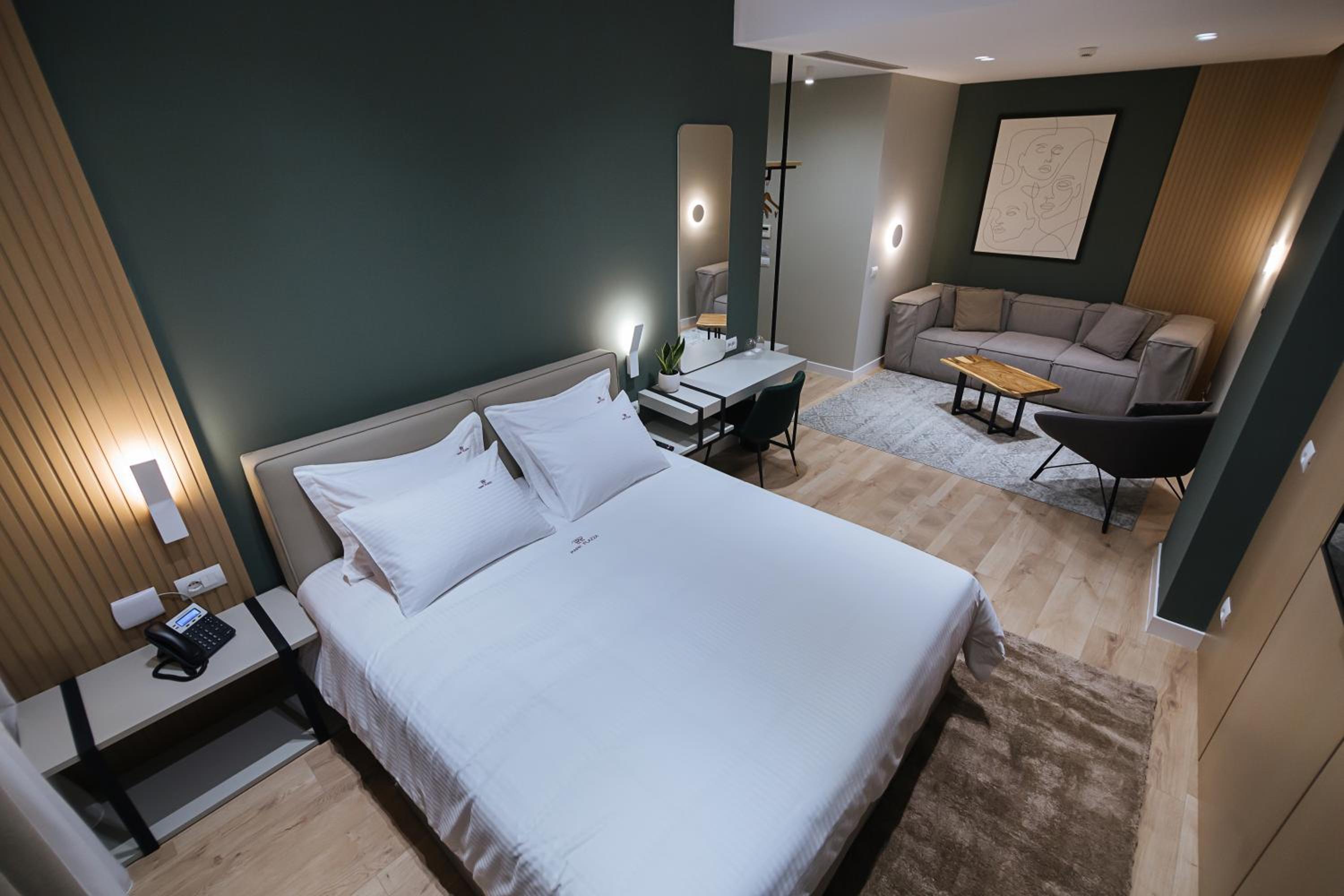 Junior Suite with Balcony