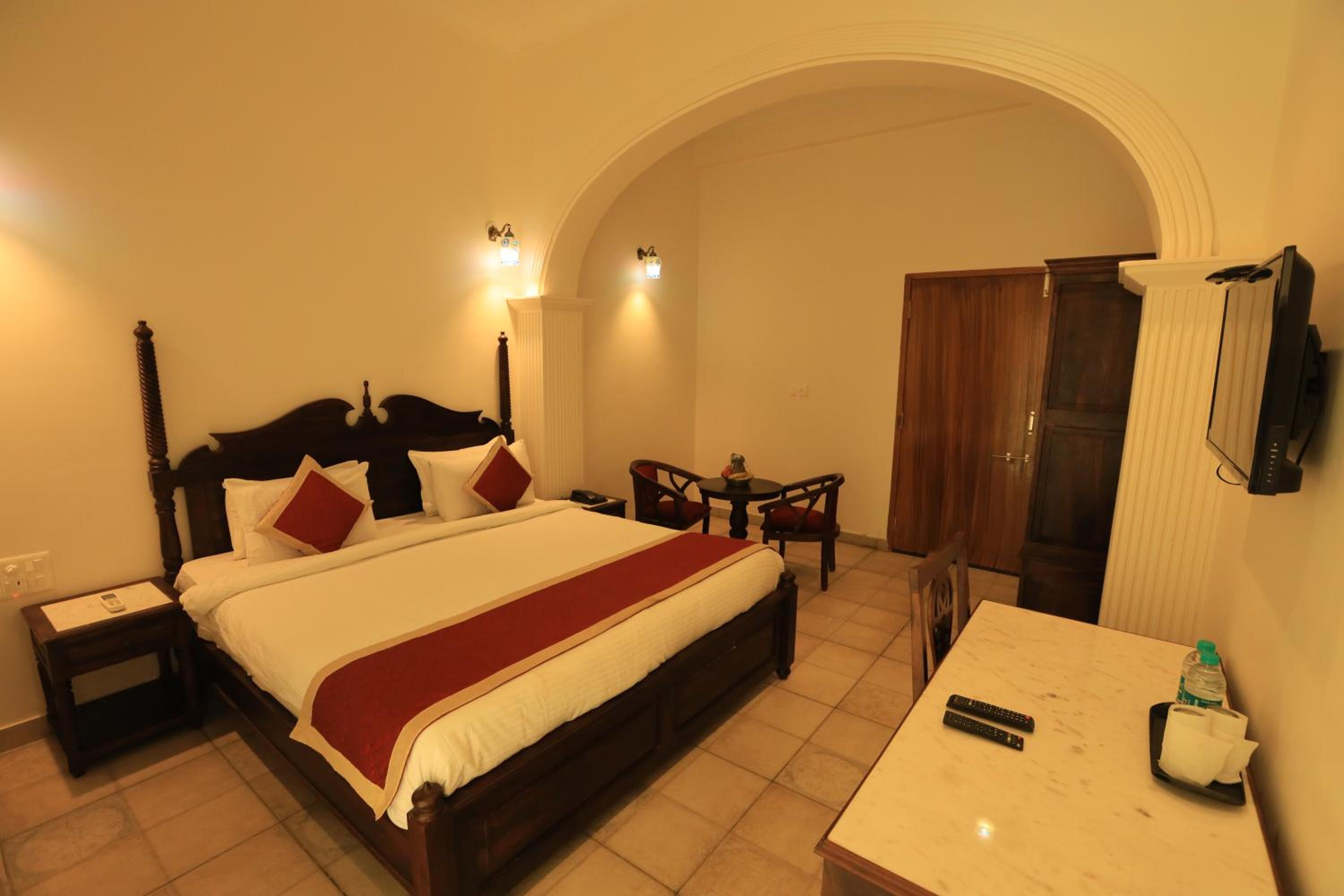 Deluxe Double Room photo 2