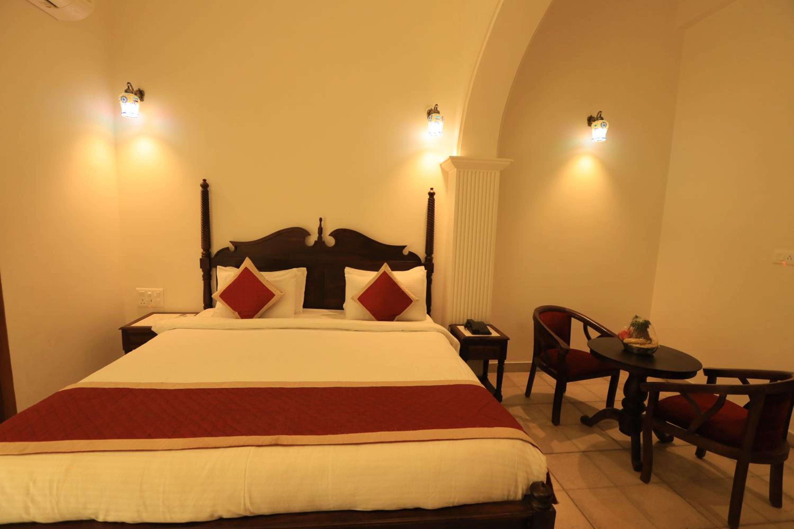 Deluxe Double Room photo 3
