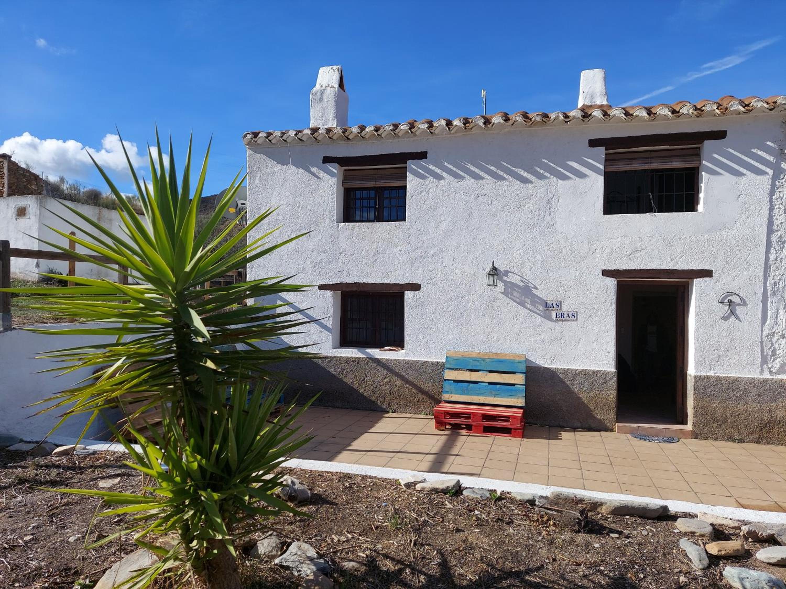 Three-Bedroom House photo 2