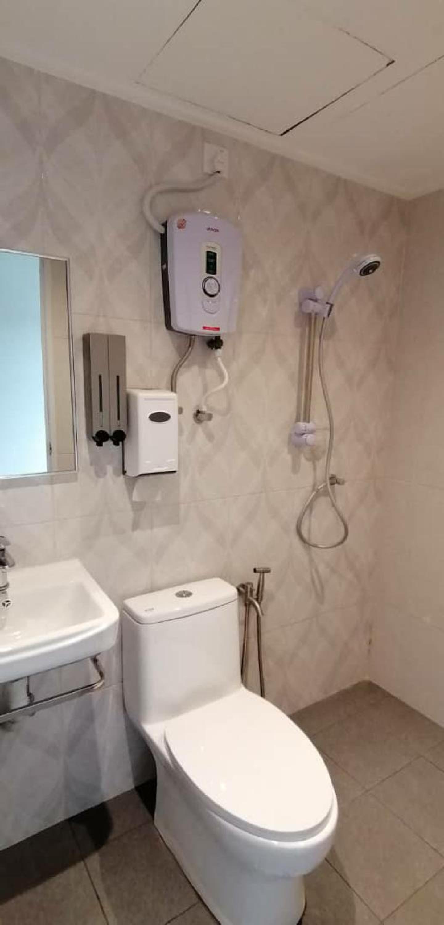 Triple Room - Photo 10