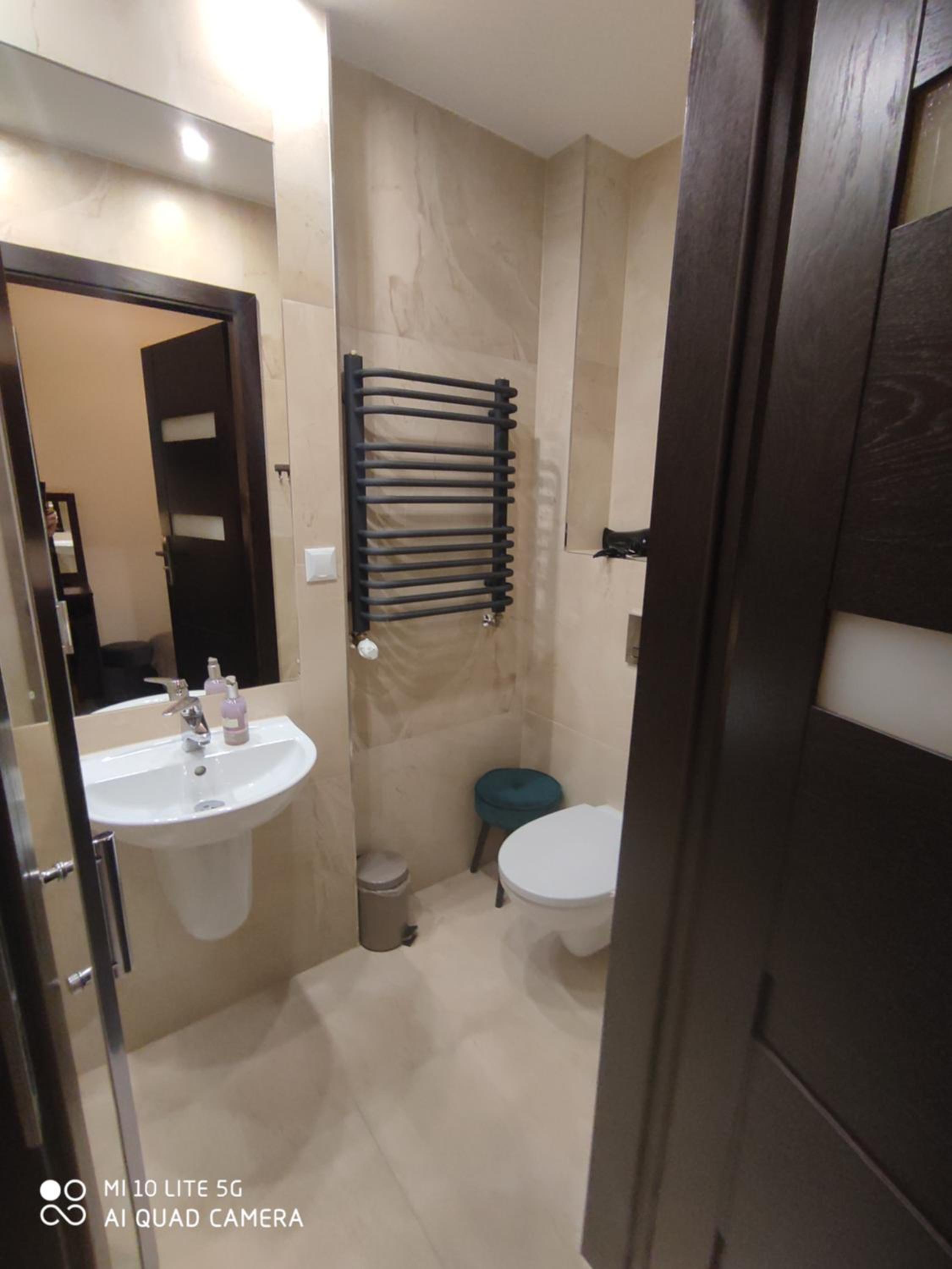 Deluxe Double Room with Balcony - Photo 29