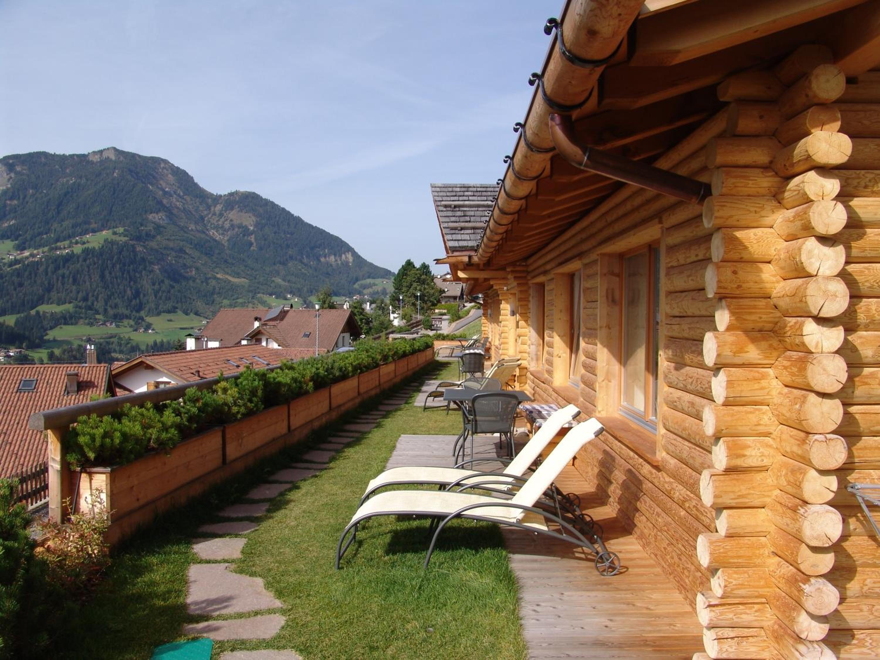 Two-Bedroom Apartment with Terrace photo 2