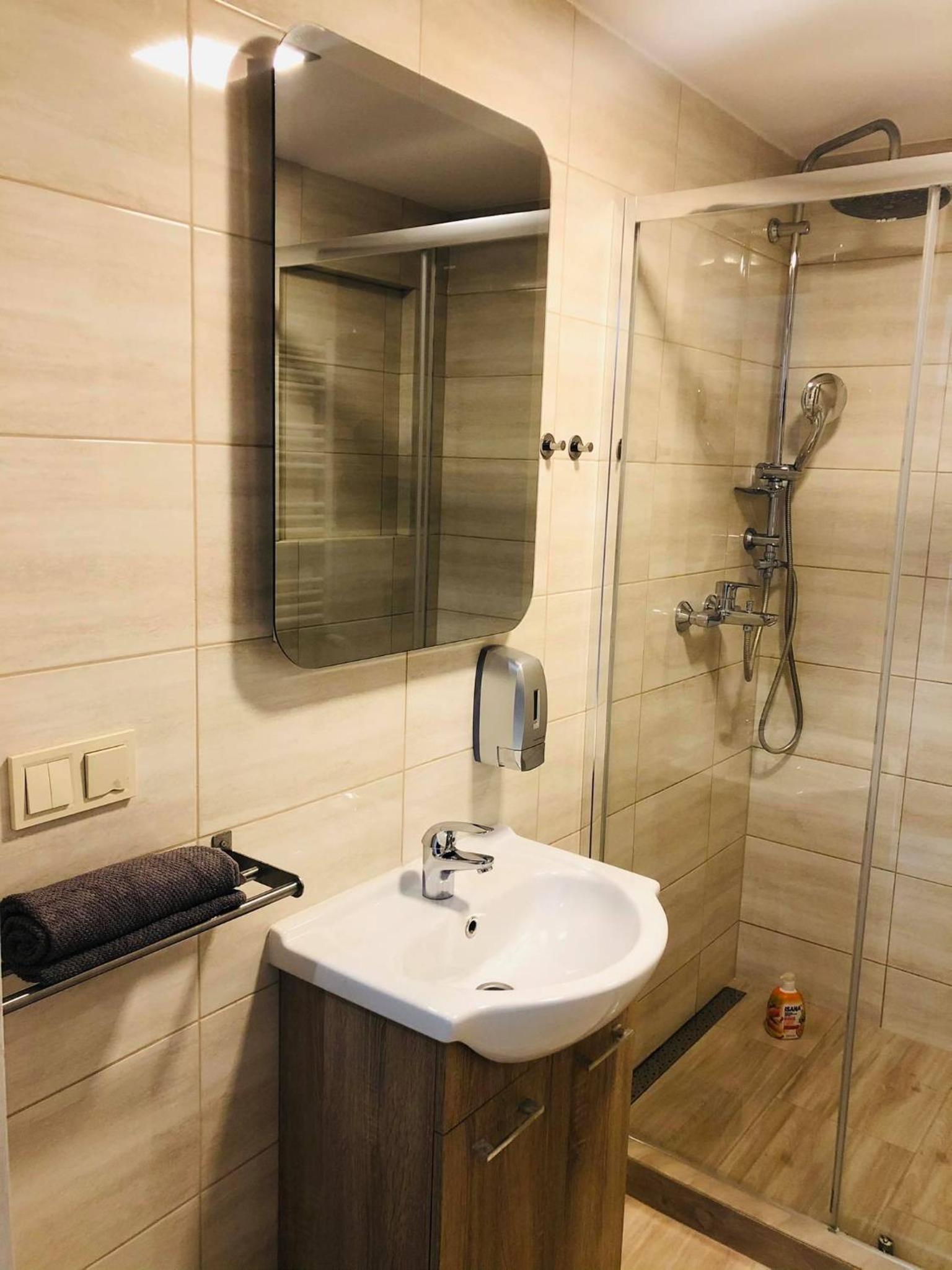 Deluxe Apartment - Photo 8