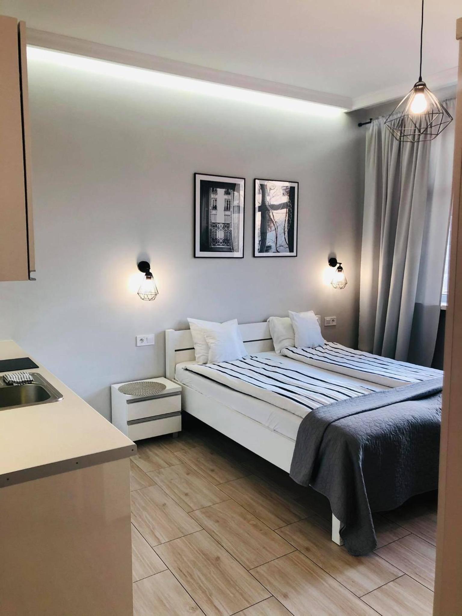 Deluxe Apartment - Photo 9