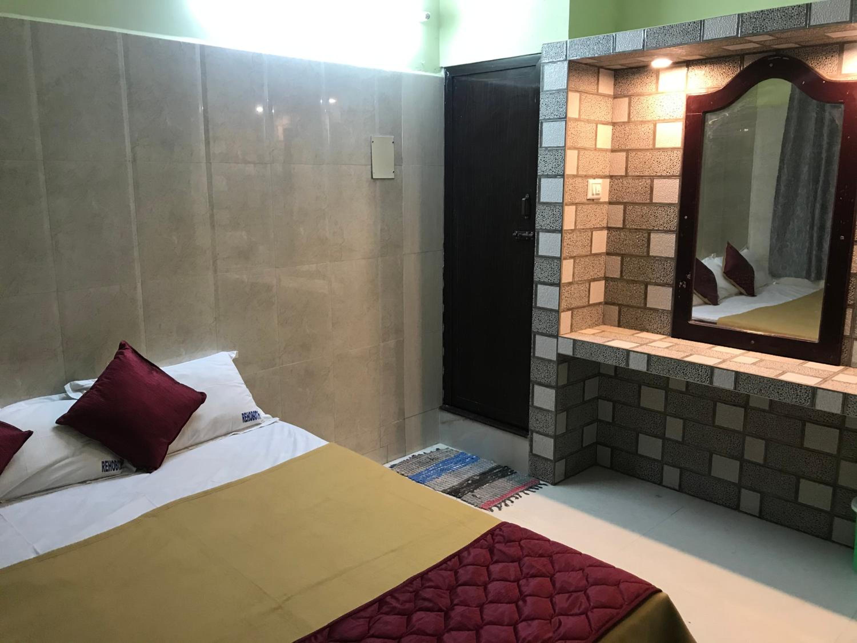 Deluxe Double or Twin Room - Photo 2
