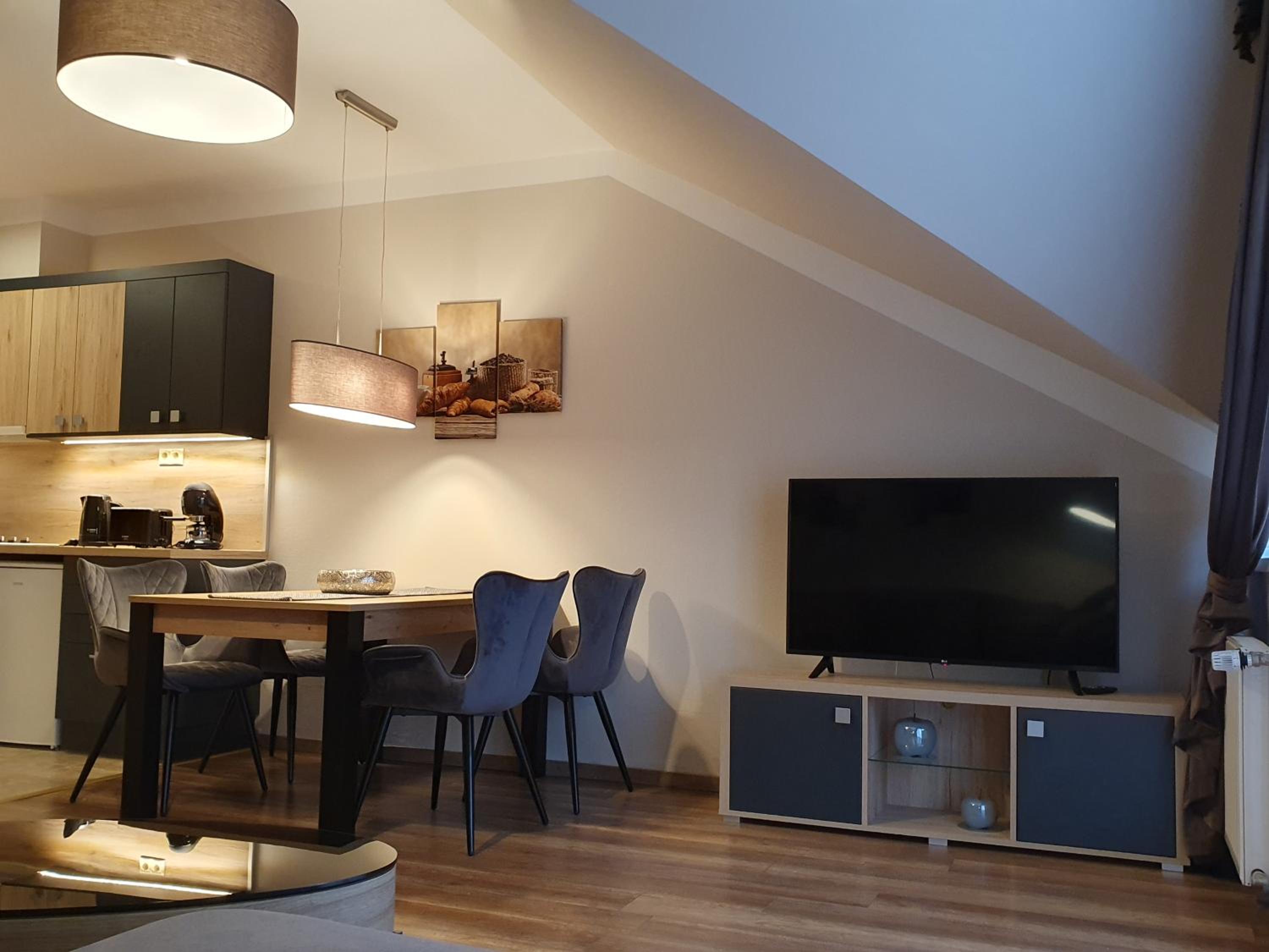 One-Bedroom Apartment with Terrace photo 3