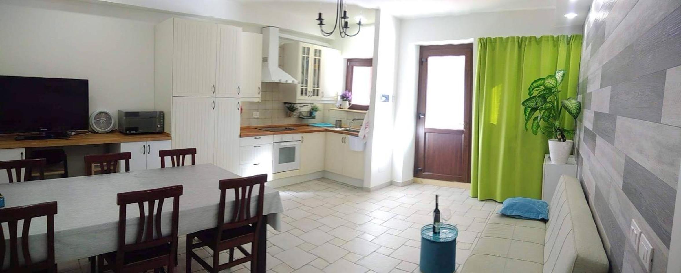 One-Bedroom Apartment - Photo 21