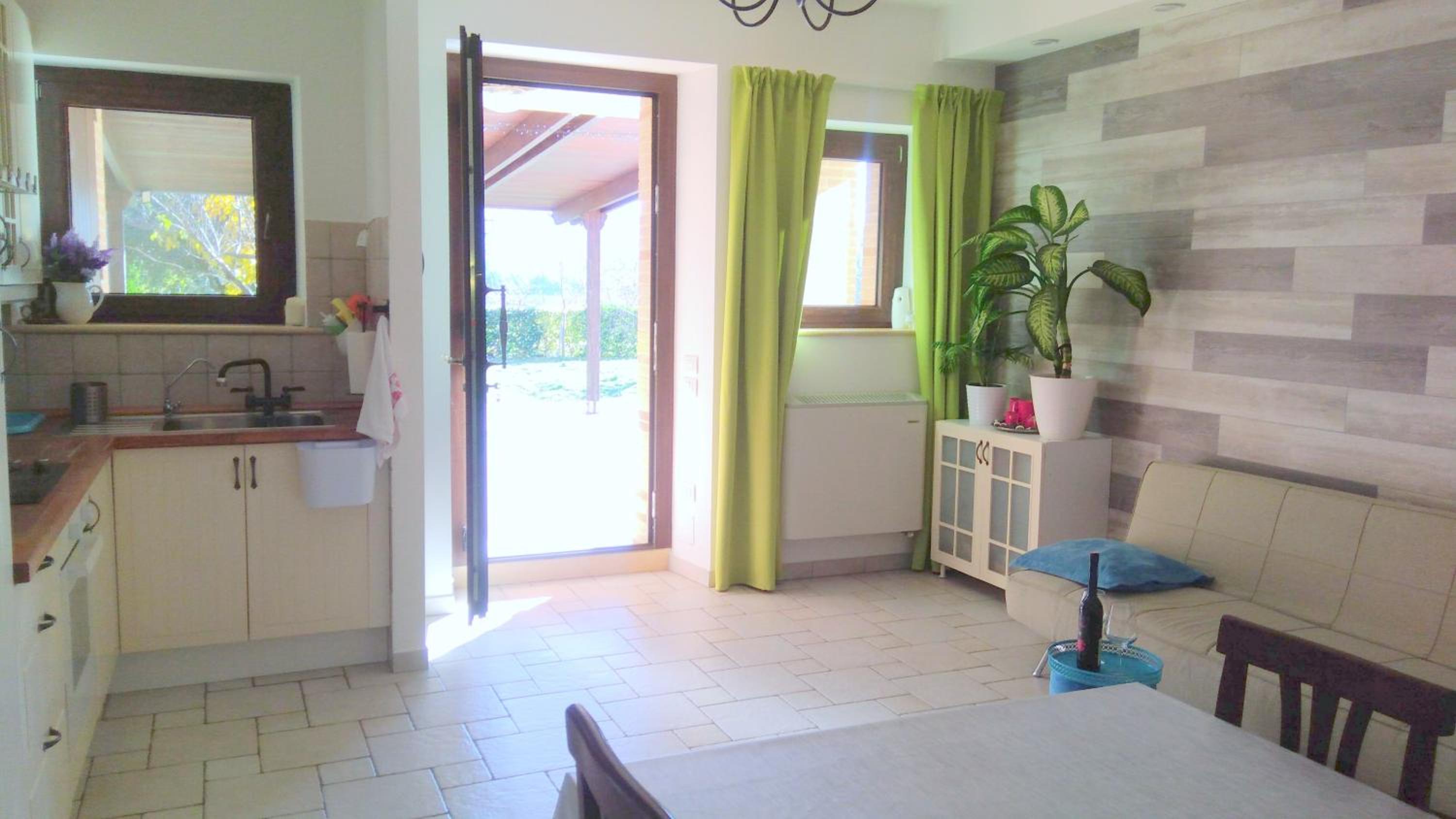 One-Bedroom Apartment - Photo 18