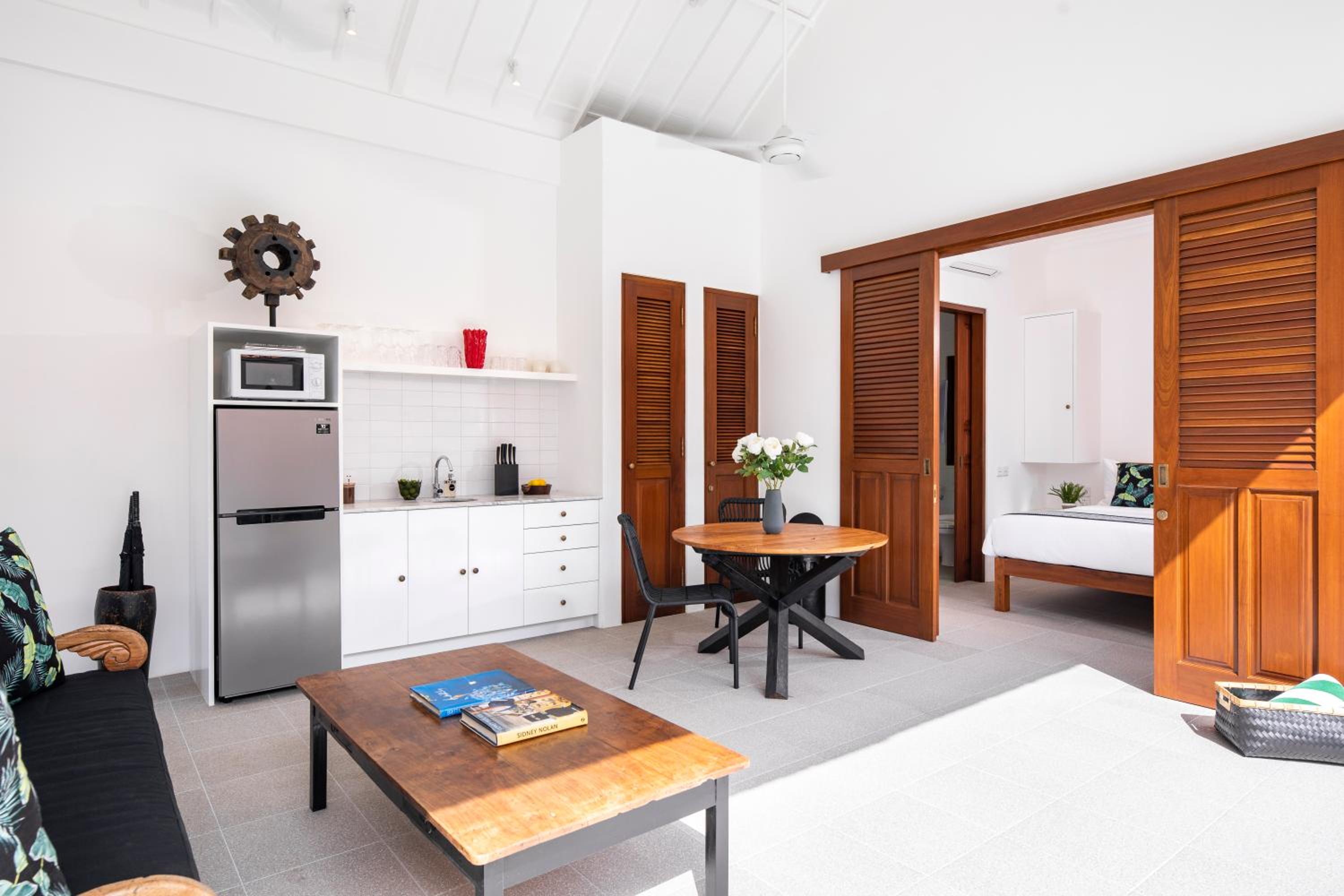 One-Bedroom Villa - Photo 17