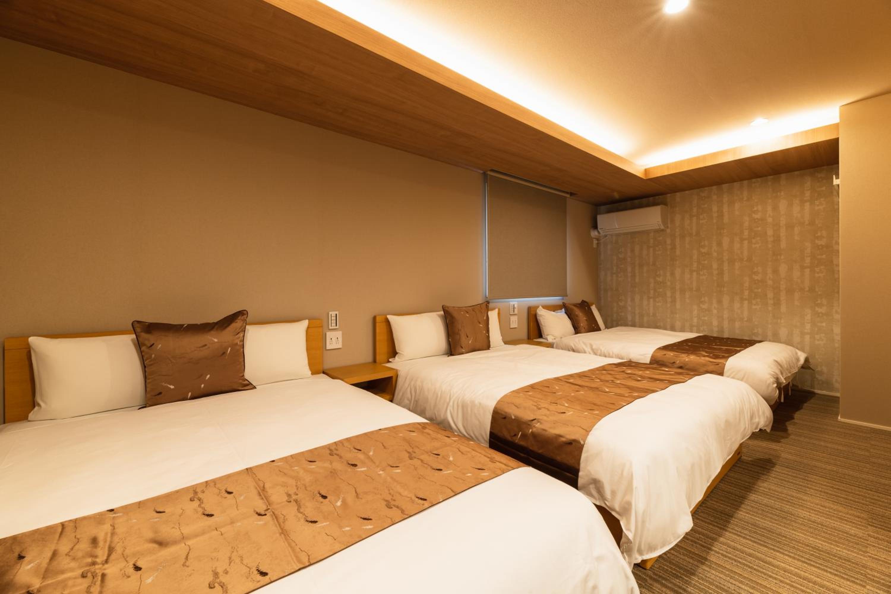 Standard Triple Room - Photo 21