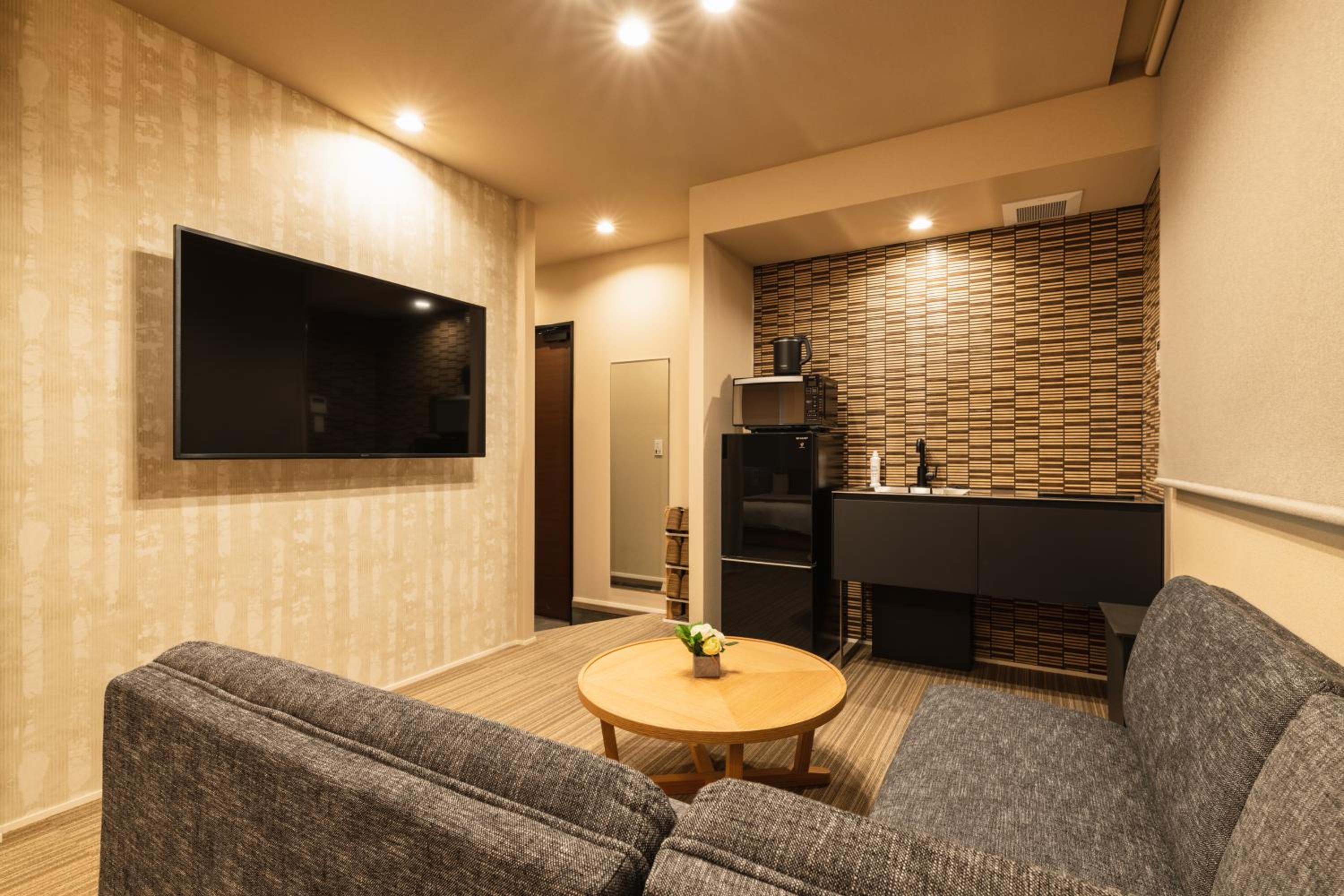 Standard Triple Room - Photo 18