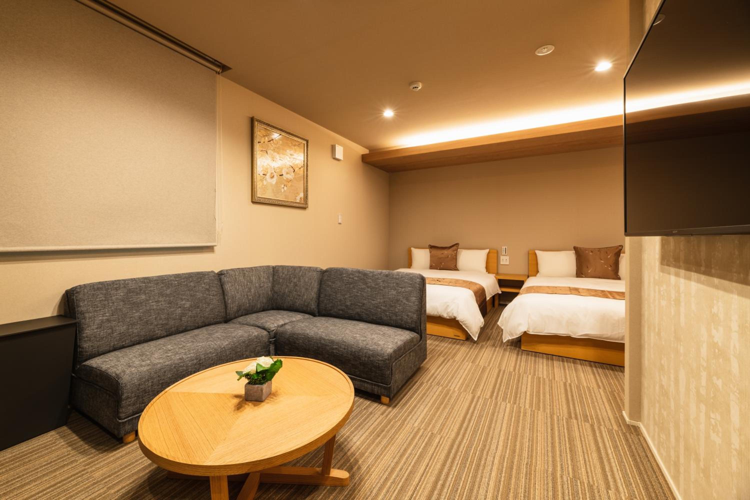 Standard Triple Room - Photo 20