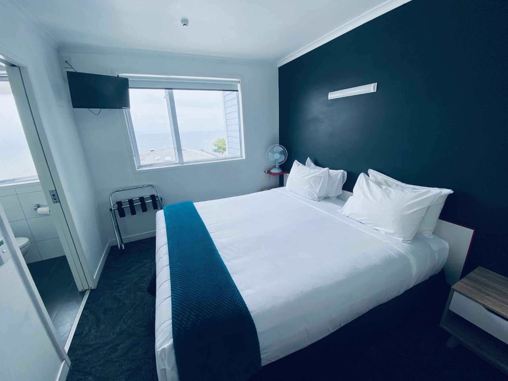 Deluxe Double or Twin Room - No Children photo 1