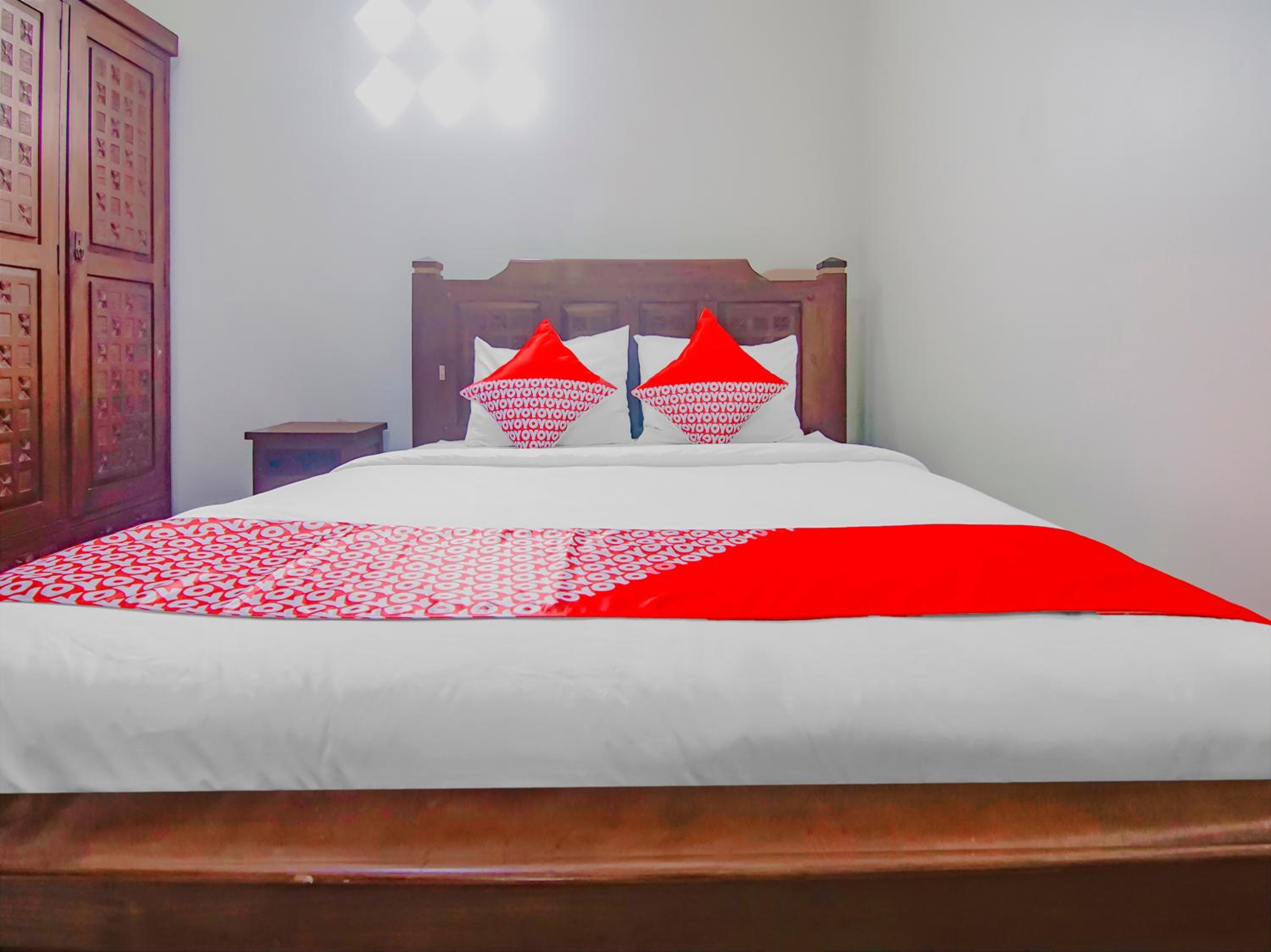 Standard Double Room - Photo 4