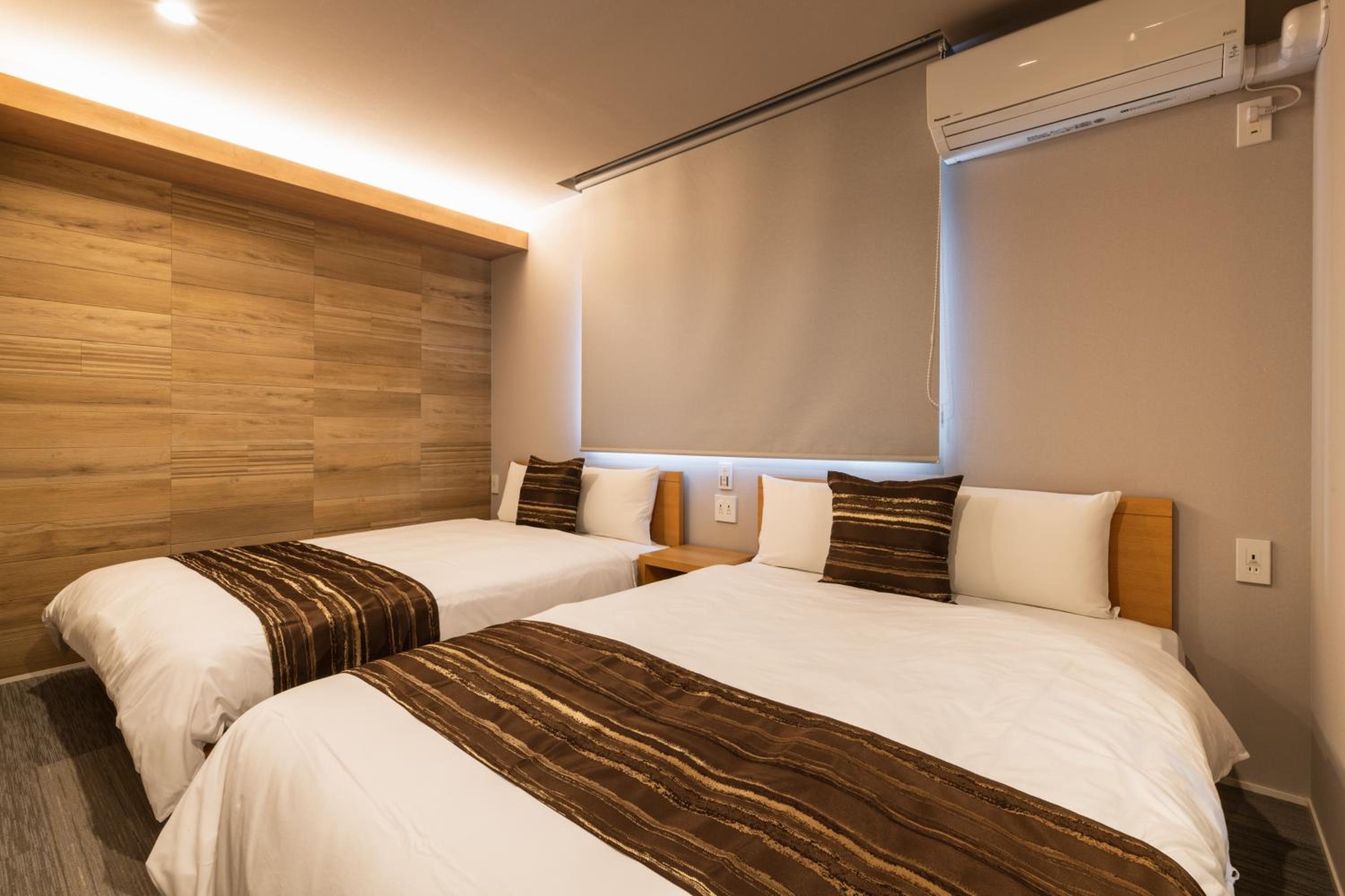 Standard Suite - Photo 22