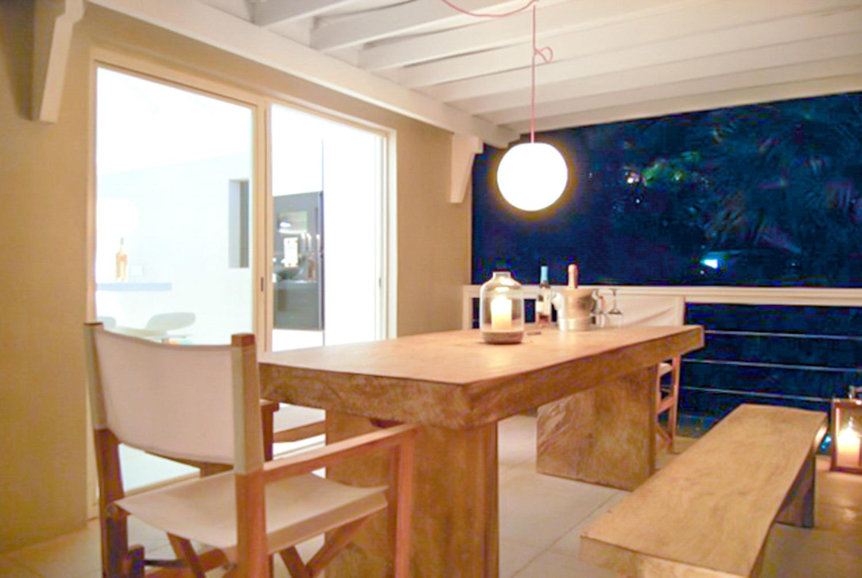 Four-Bedroom Villa photo 1