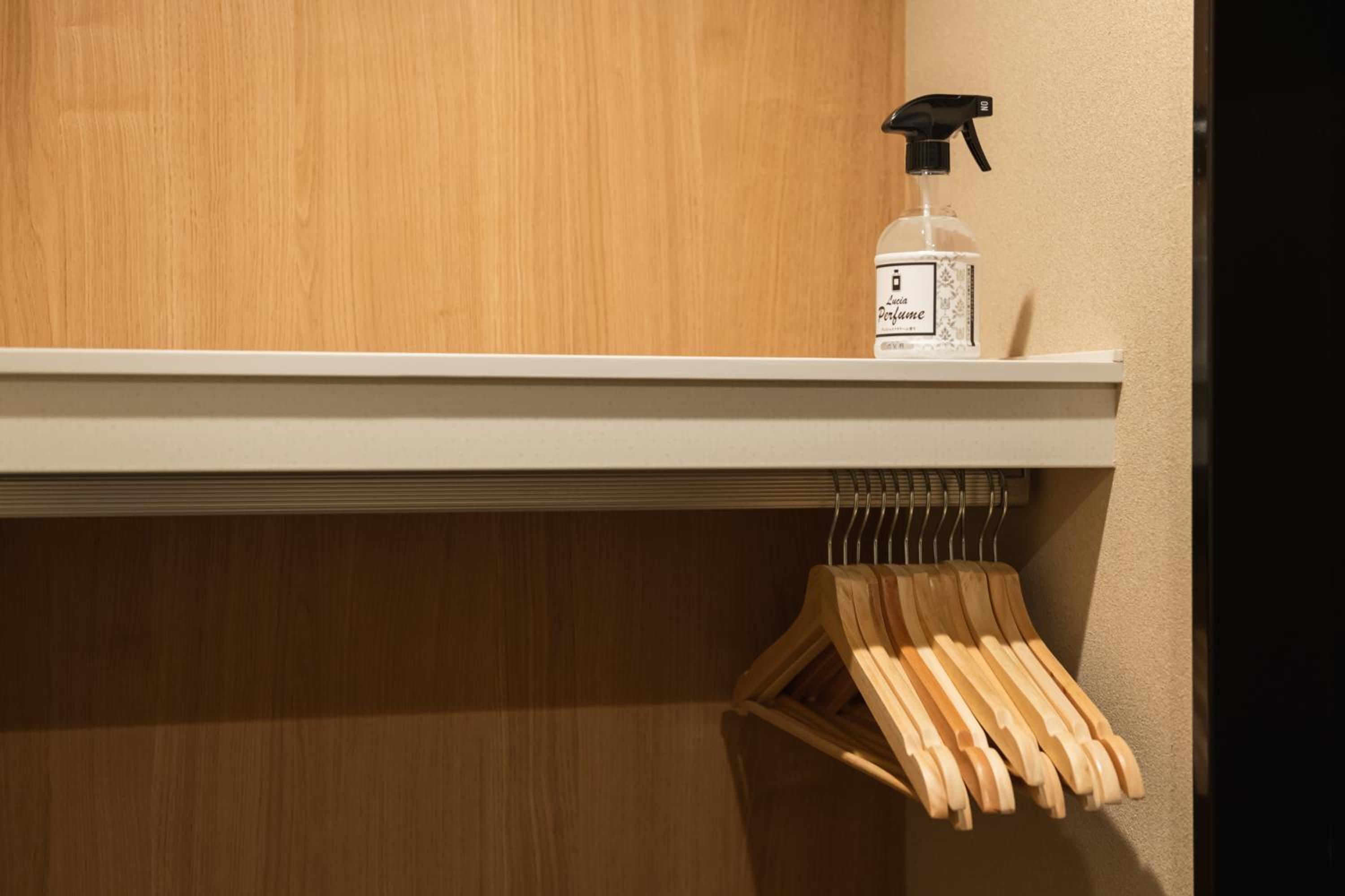 Standard Twin Room - Photo 20