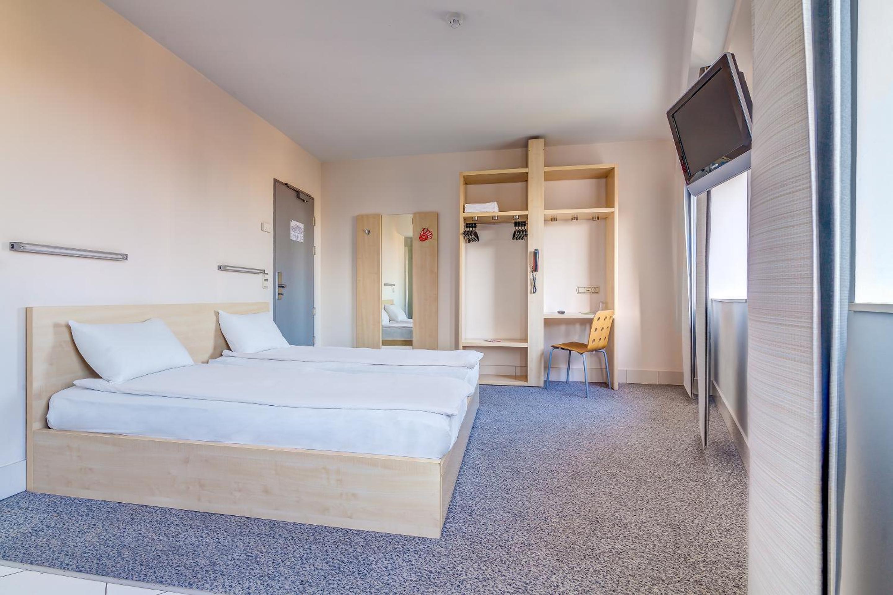 Standard Twin Room photo 1