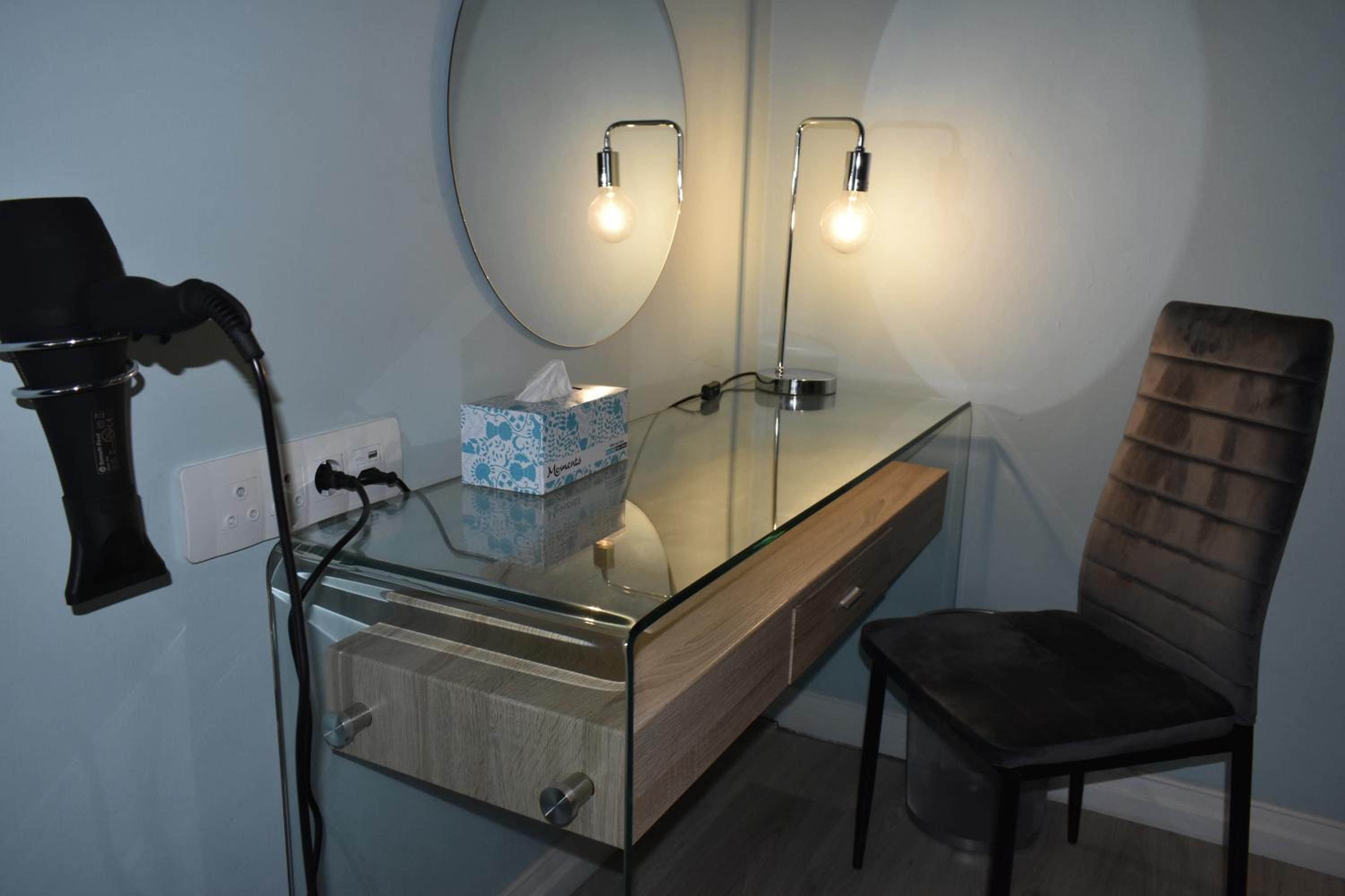 Queen Suite