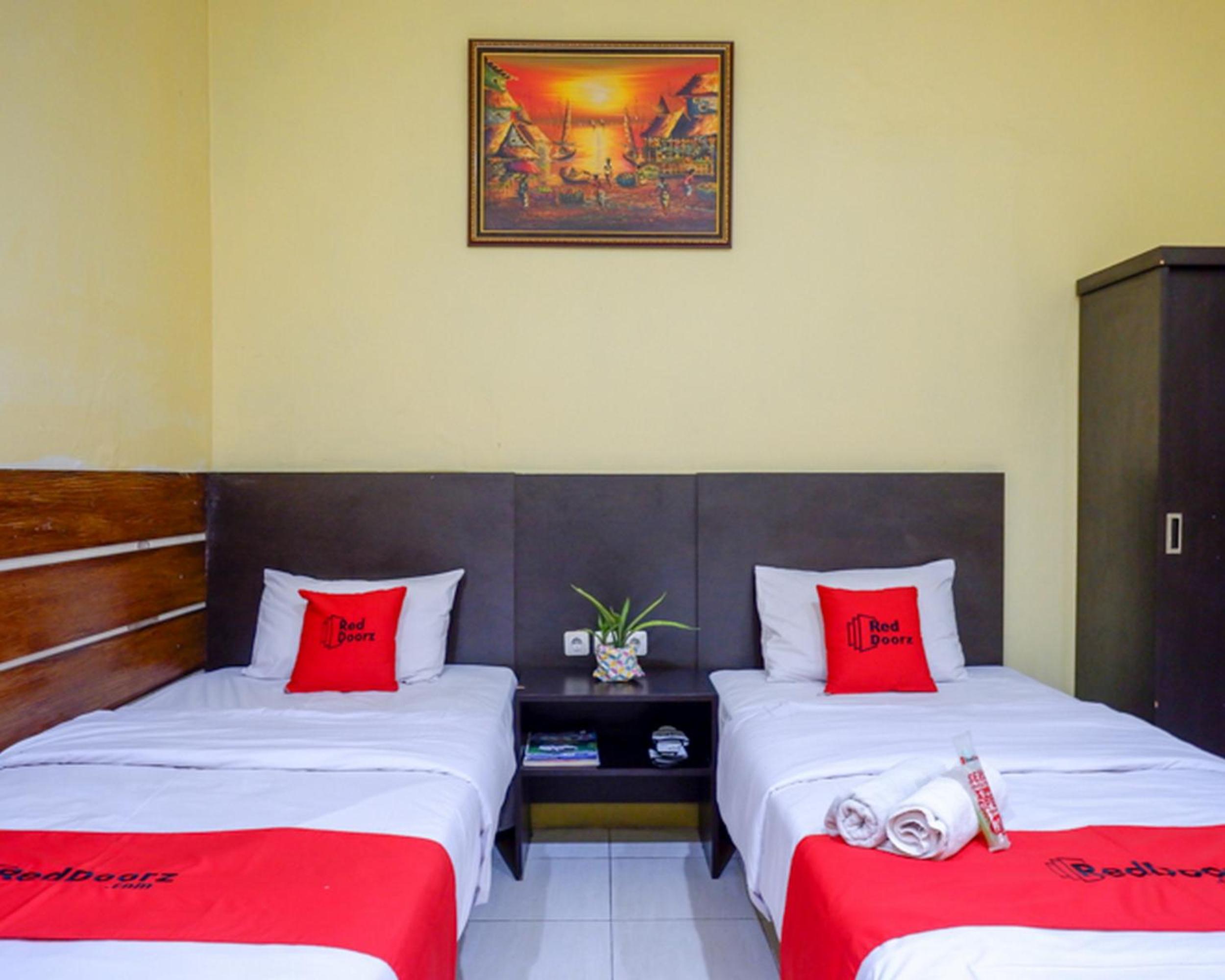 Twin Room - Photo 7