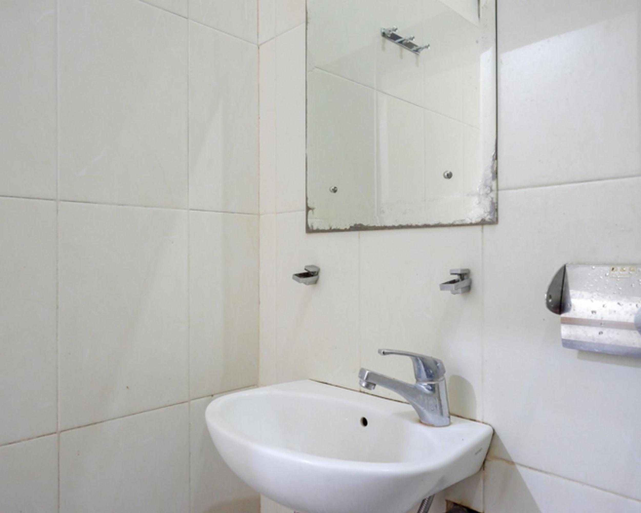 Double Room - Photo 4