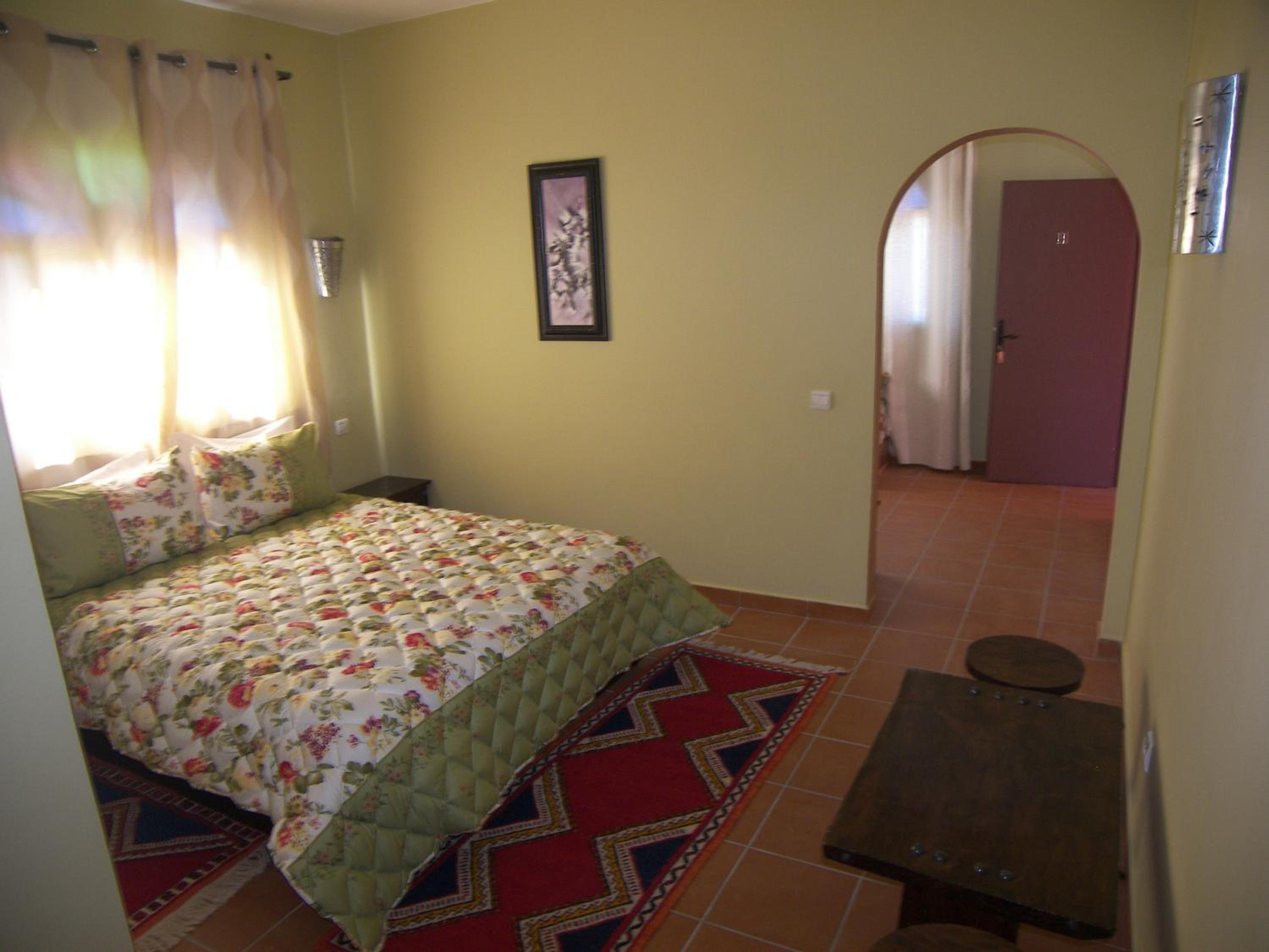 Deluxe Suite with Mountain View