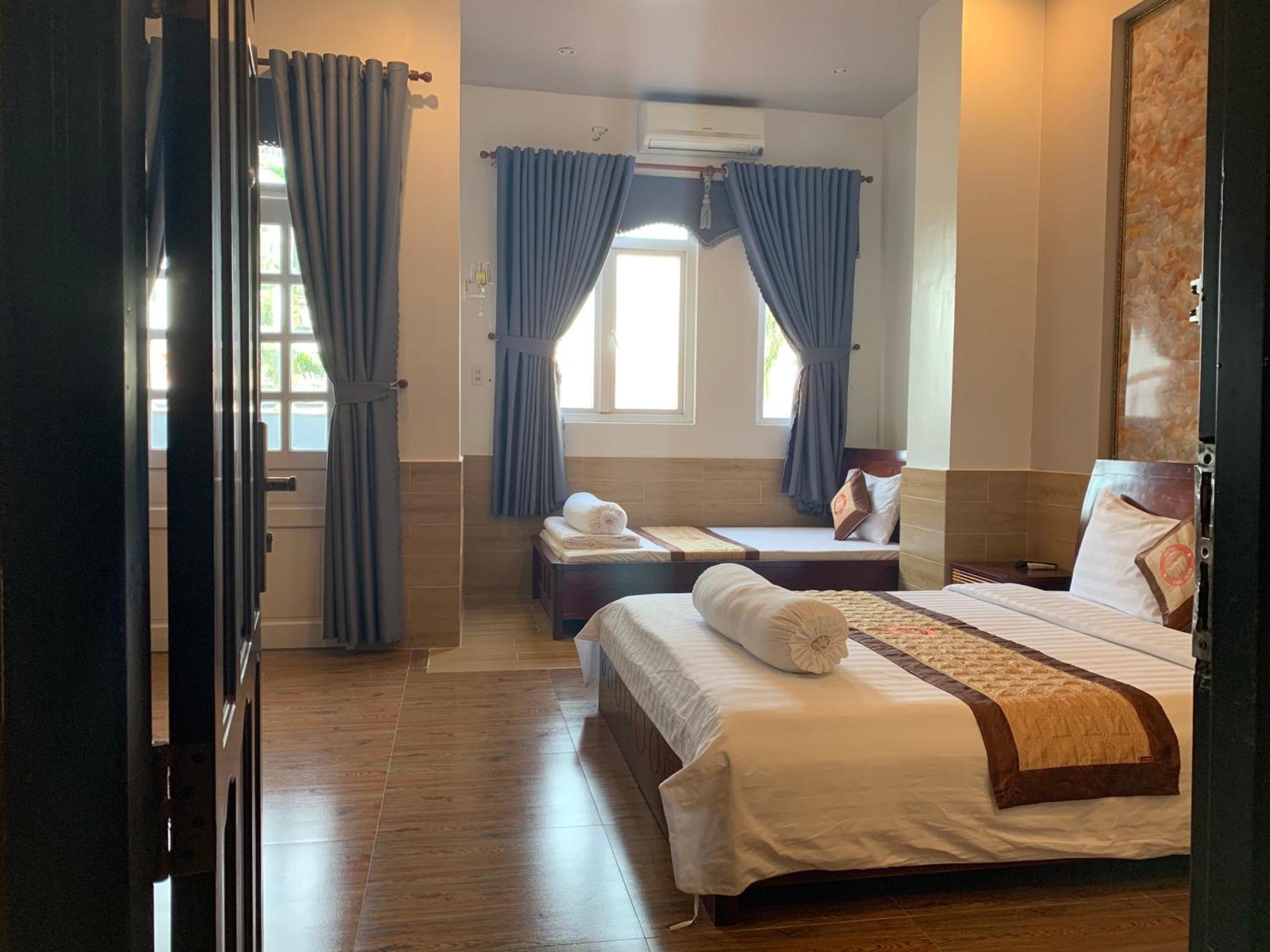 Standard Triple Room - Photo 6