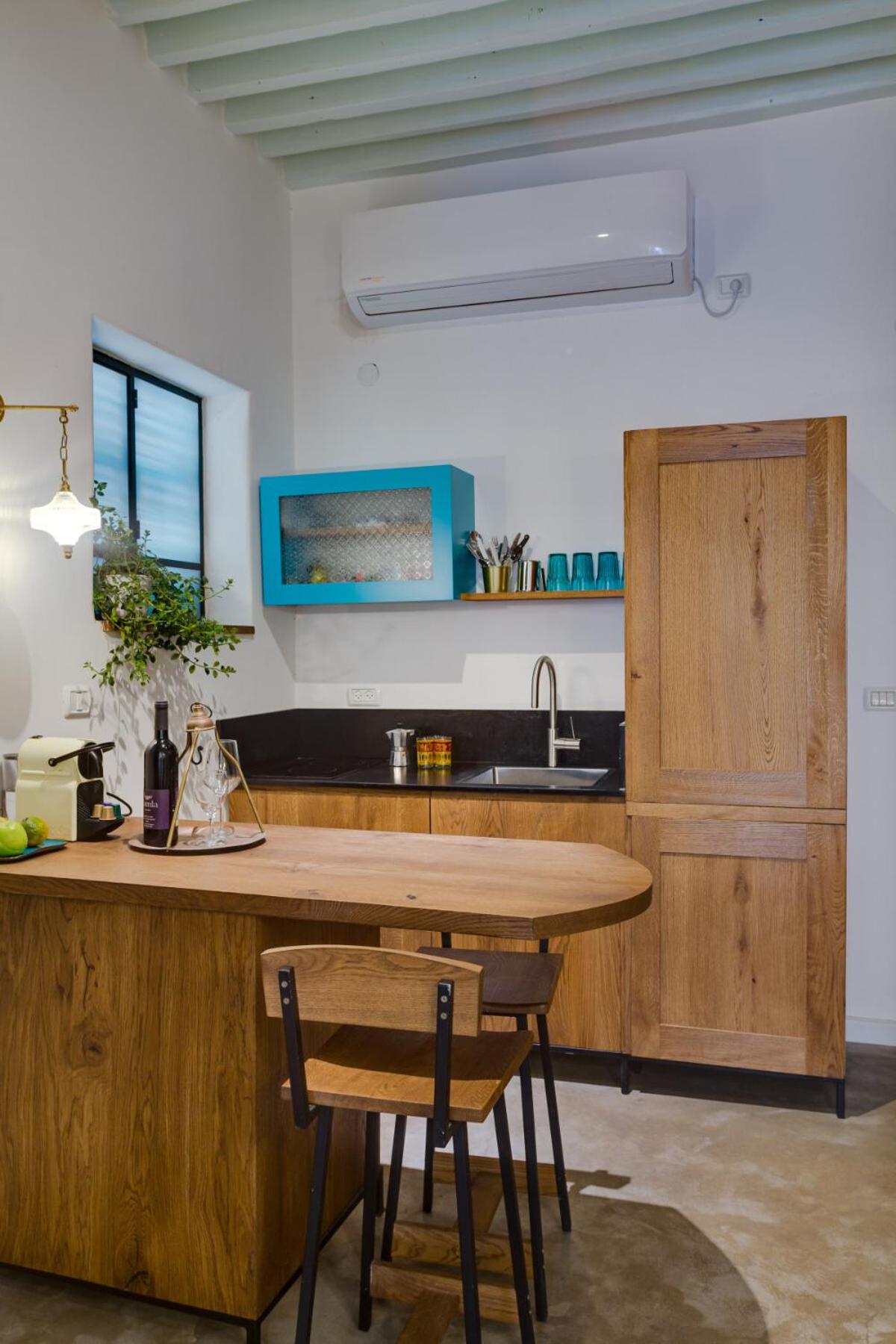One-Bedroom Apartment - Photo 10