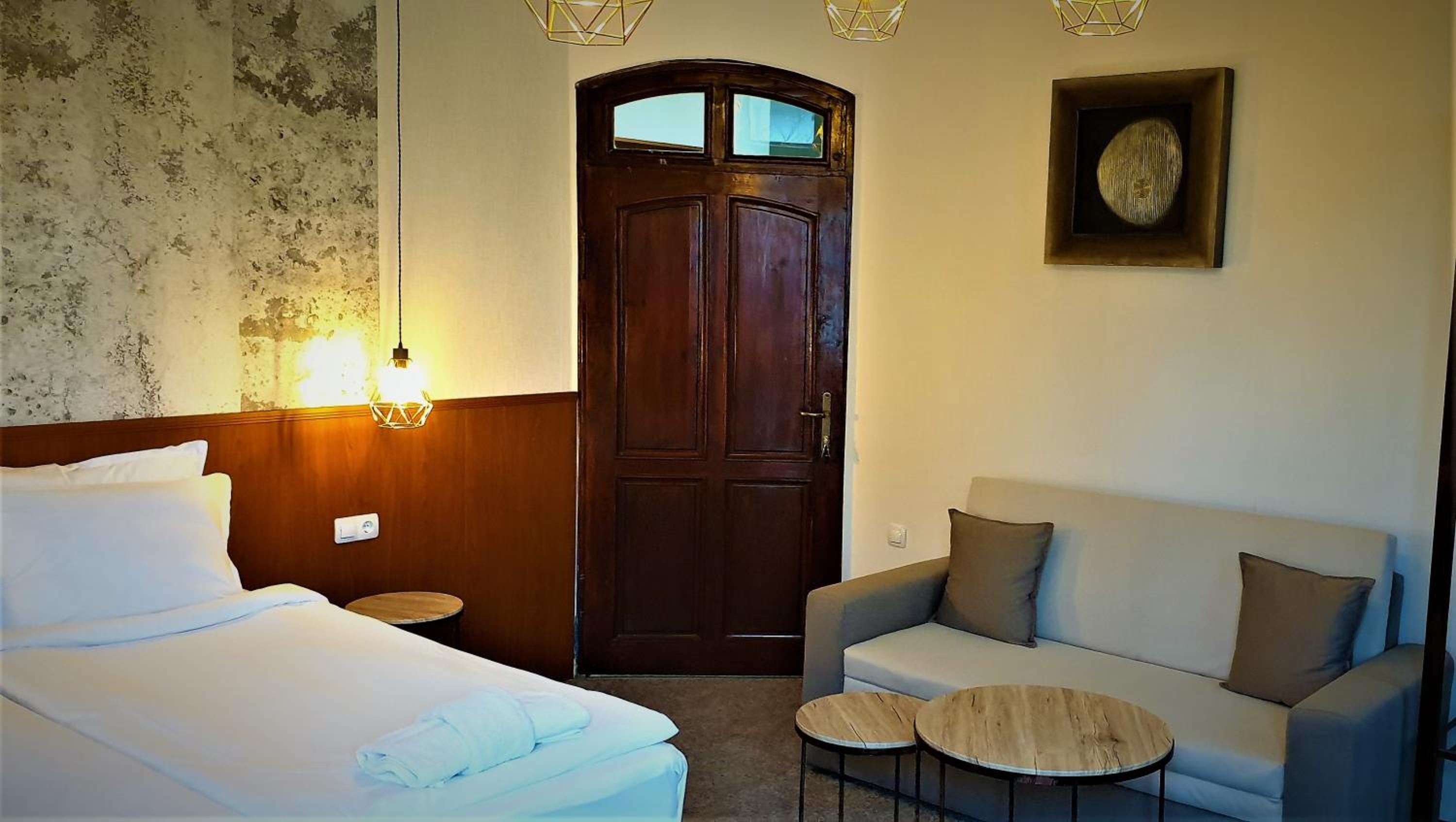 Double Room with Balcony photo 3