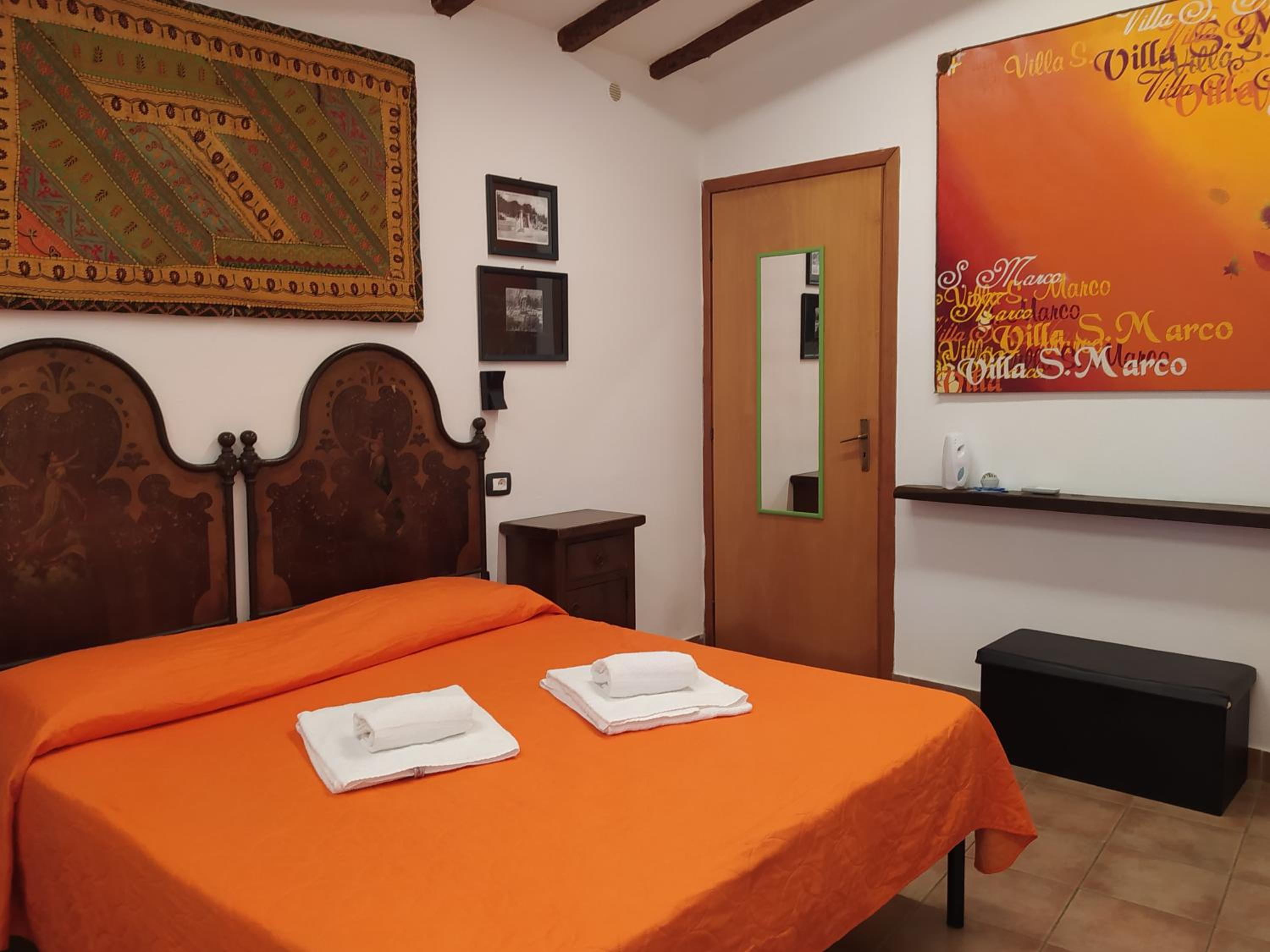 Triple Room - Photo 1