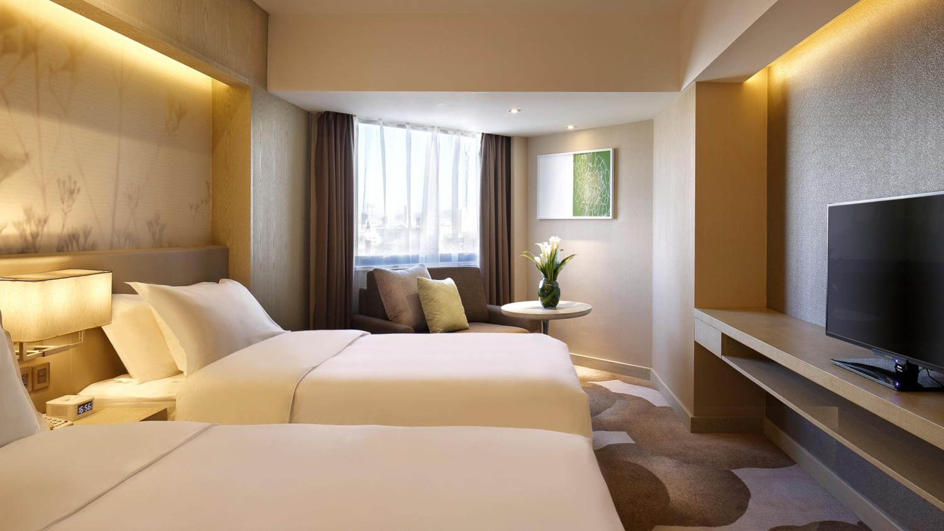 Standard Twin Room - Photo 3