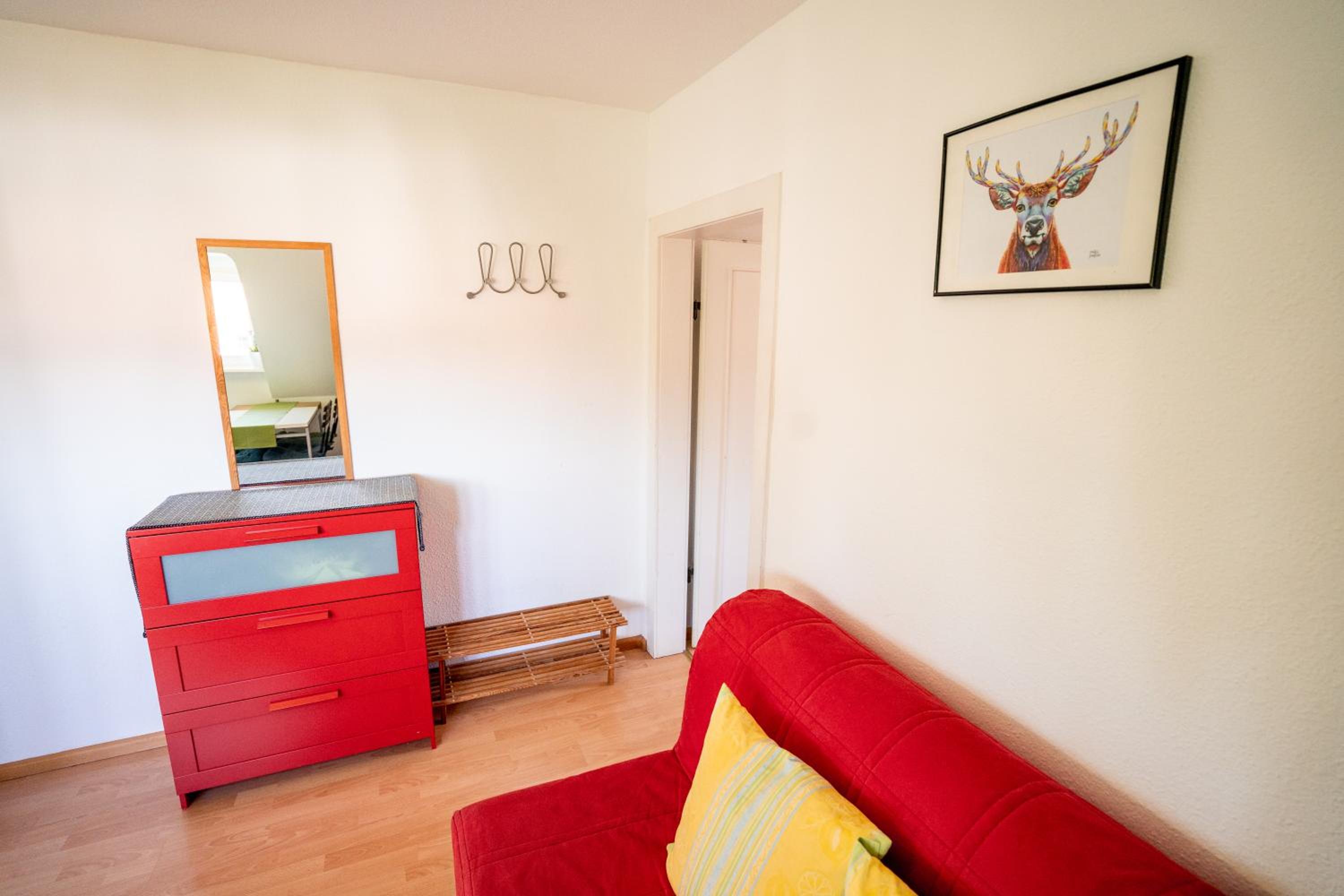 One-Bedroom Apartment with Shared Bathroom