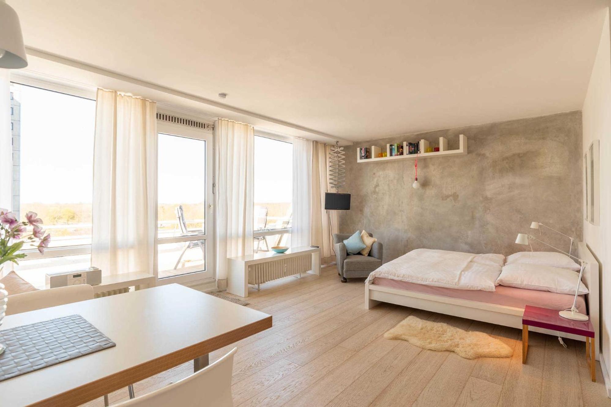 Apartment With Balcony photo 1