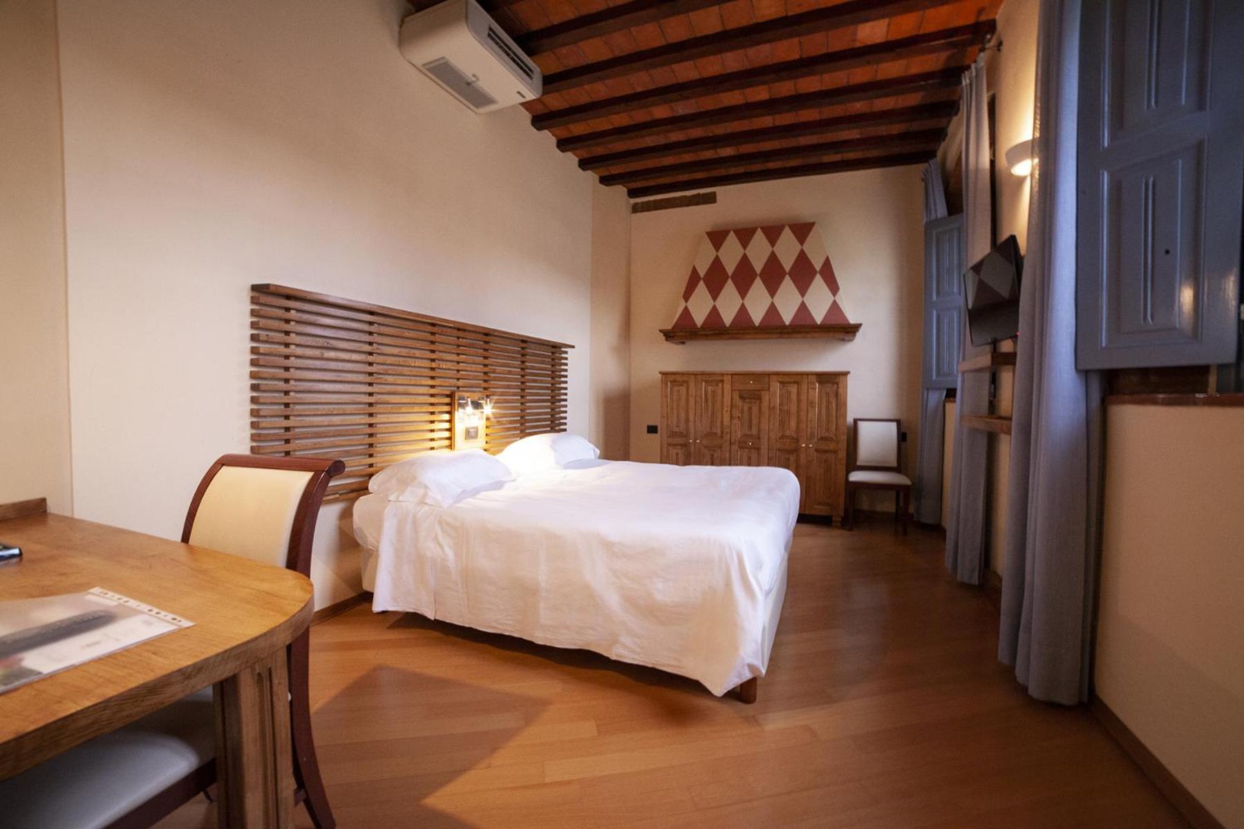 Superior Double or Twin Room - Photo 5