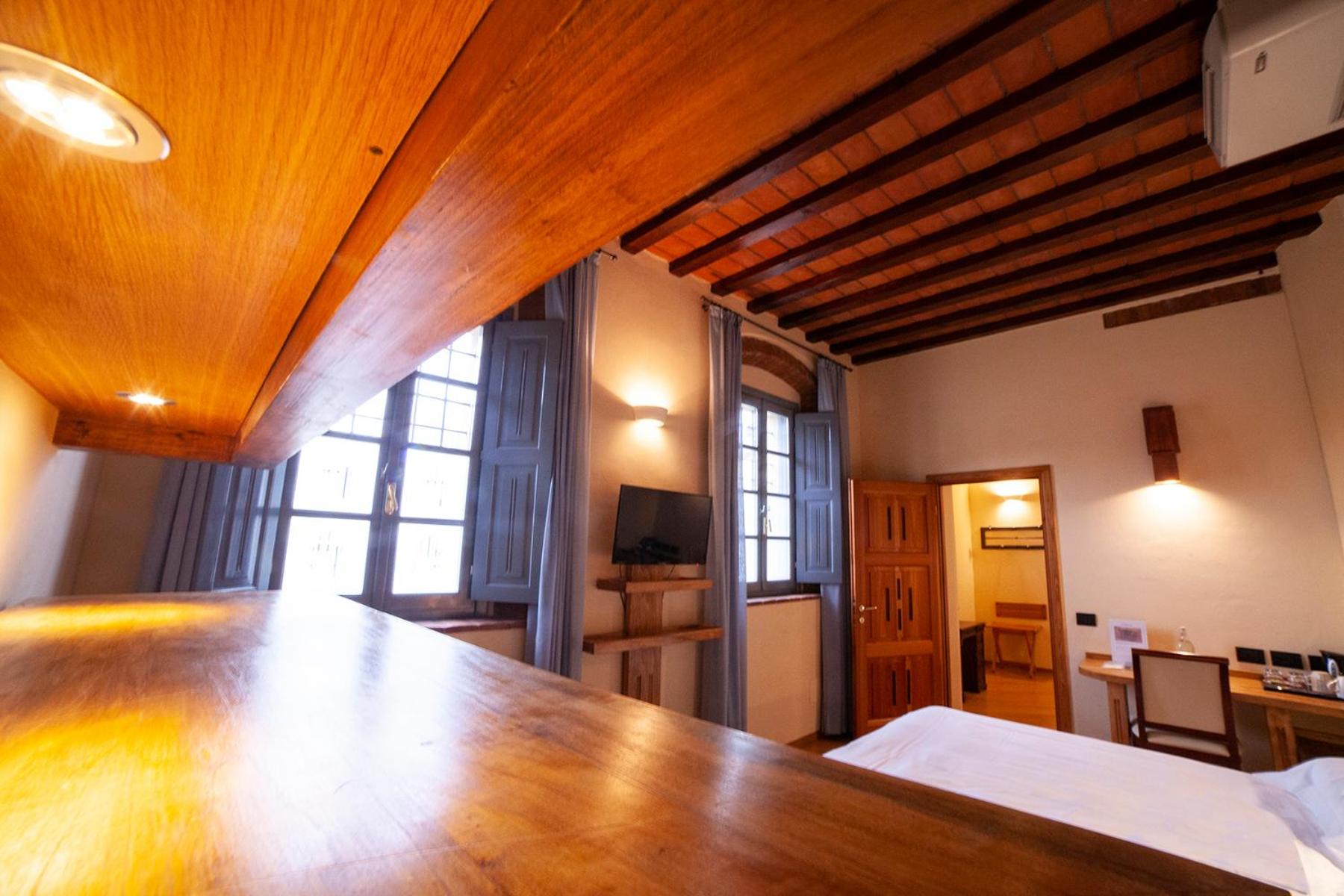 Superior Double or Twin Room - Photo 4