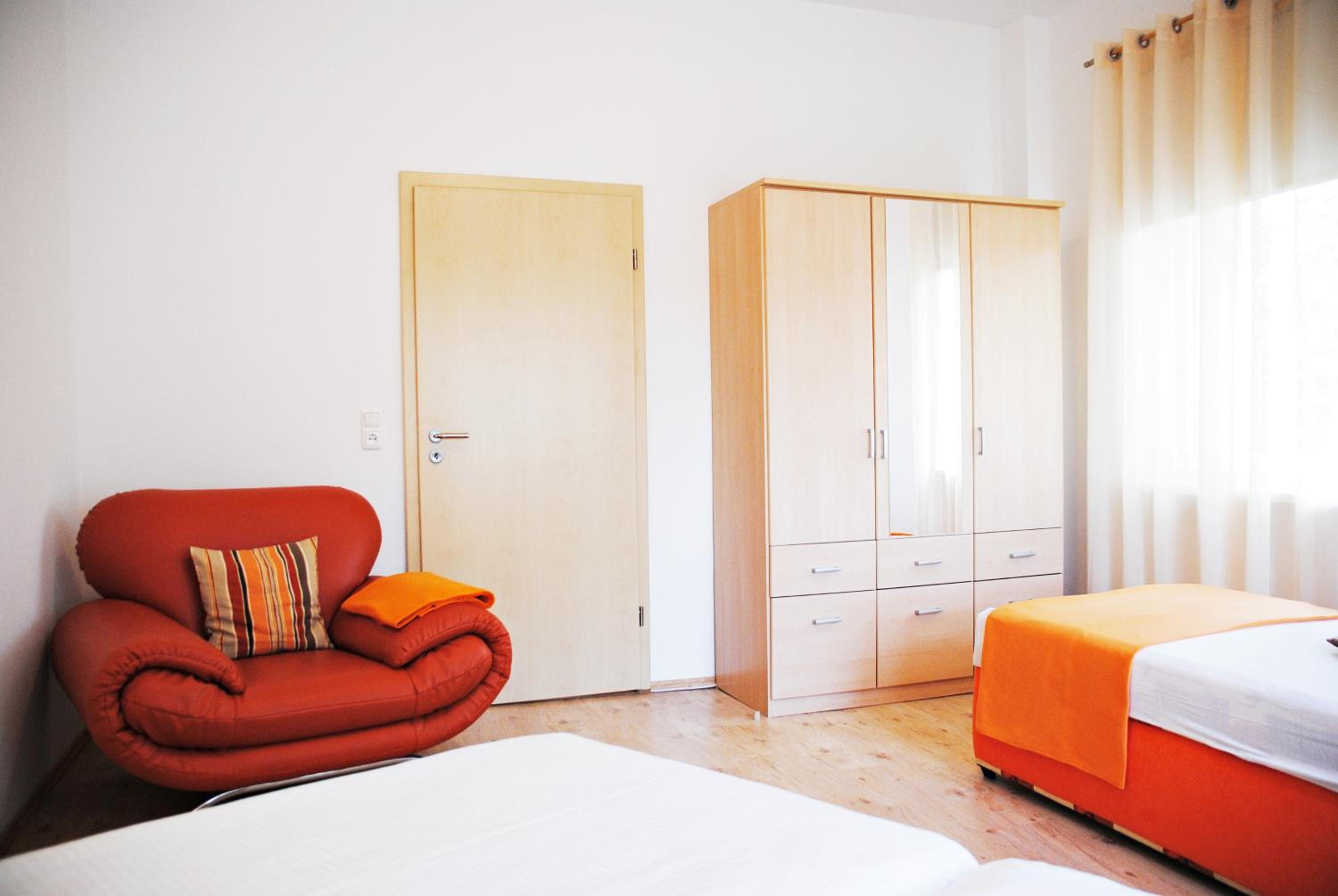 One-Bedroom Apartment photo 2